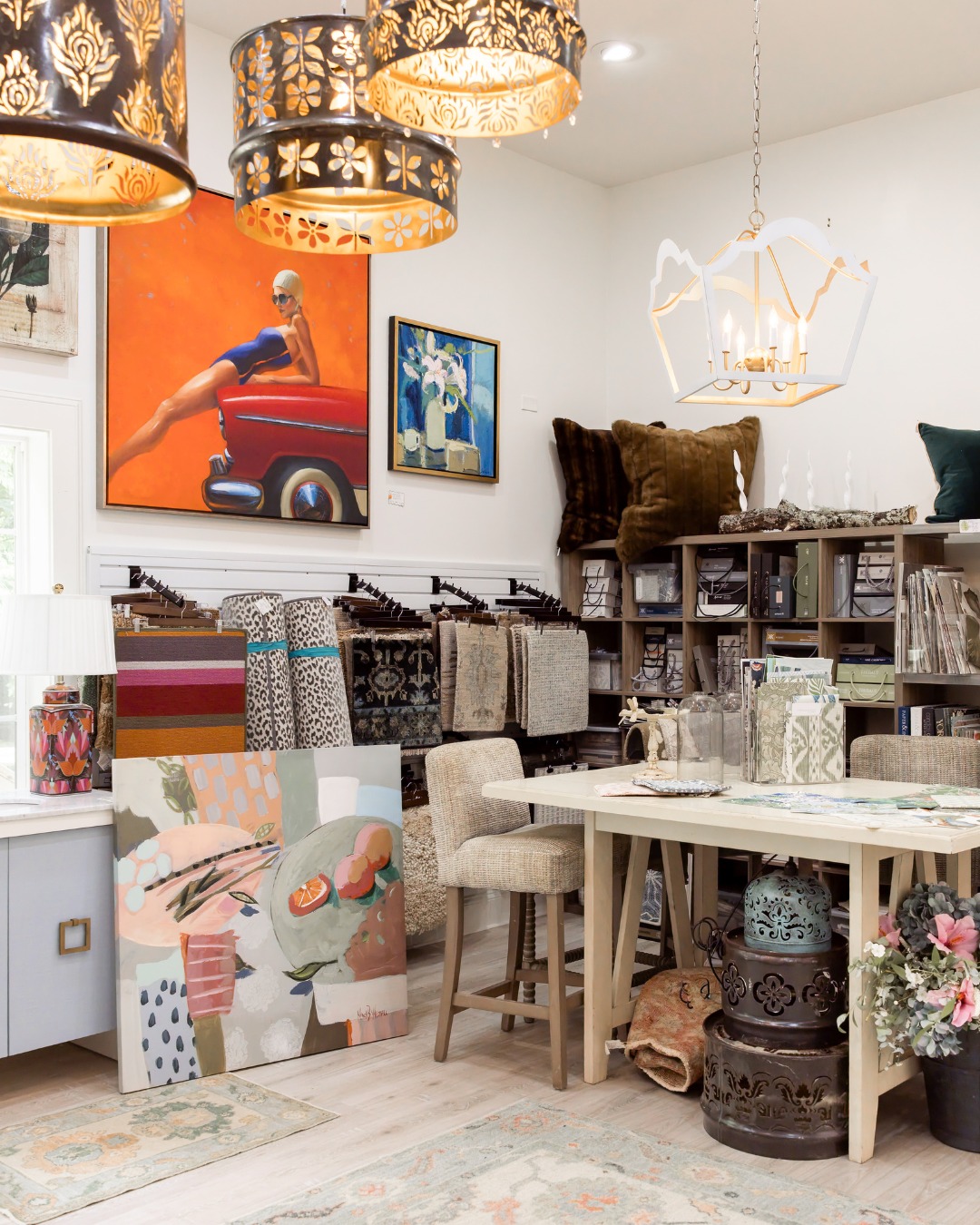 Something special is happening tomorrow!✨
This season has been full of exciting milestones, and we can’t wait to share what’s next. If you’re in Highlands this weekend, stop by the shop and celebrate with us. 🌿💕
📍470 Dillard Rd, Highlands, NC