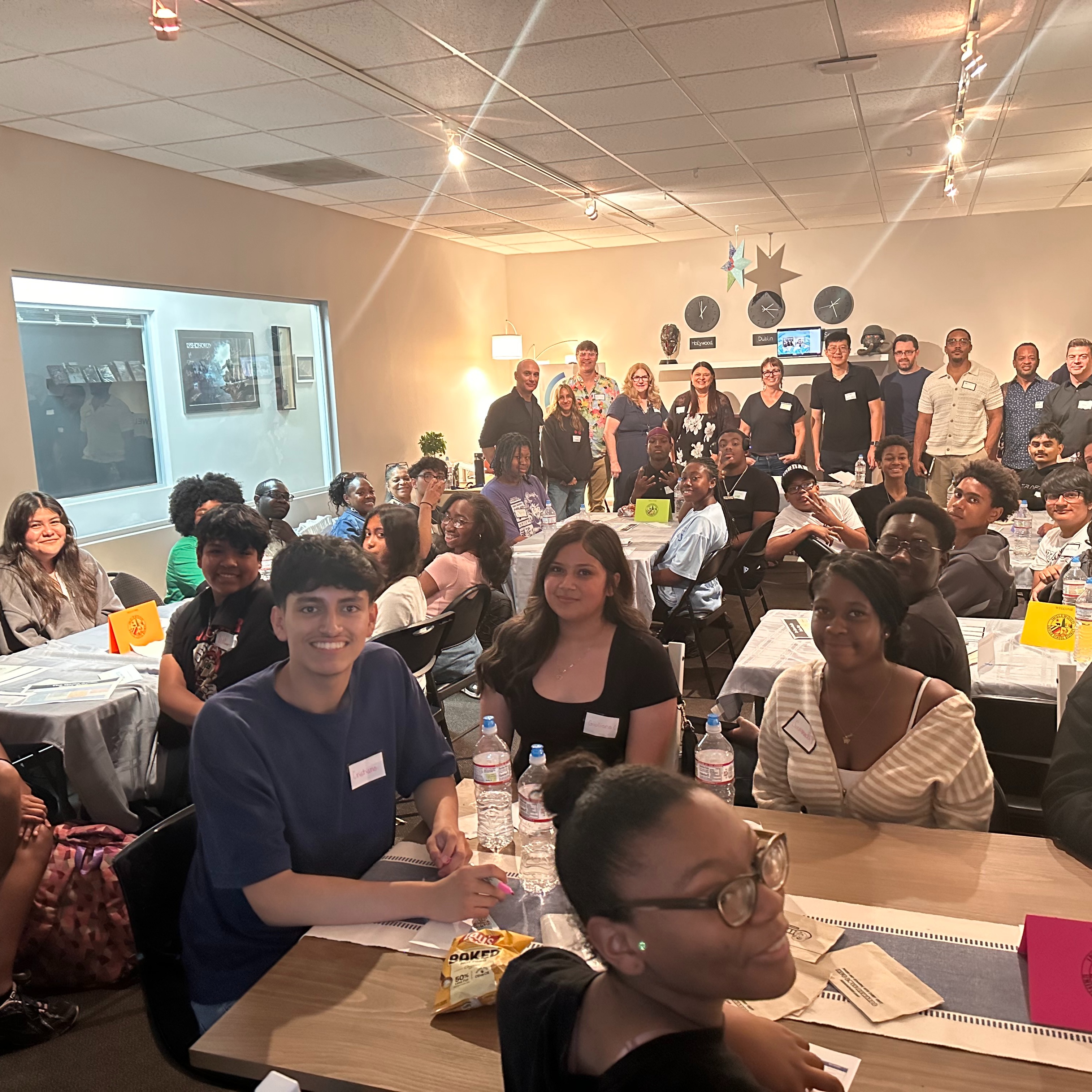 🎵 Huge shoutout to the 34 talented and dedicated students from the Inglewood Music and Arts Program who recently visited our Keywords facilities in Burbank, CA!
🎧 Our team had an amazing time introducing these creative minds to the world of game audio and post-production sound roles. The students got a firsthand look at and participated in the creation of Foley on a Foley stage, music composition, score recording and contracting, sound design and implementation, voice-over, casting and recording, seeing exactly how sound comes to life in games and media.
The @gameaudionetworkguild (G.A.N.G.) generously co-sponsored lunch for all!! THANK YOU G.A.N.G.!
Thank you to John Acosta from AFM Local 47 for introducing us to Aba Ngissah, Director of the Inglewood Music and Arts Program, who does such a remarkable job with her students. Special thanks to composer and audio director, Stephen Rippy, who flew in from Dallas to share his talents and experiences. We are grateful for the contributions of actor, Andrew Kishino, audio director, Jason Wolford, session contractor, Keith Wilson, sr. sound designer, Jordan Harmon, and composer, Austin Wintory, for taking time out to inspire these worthy students. Much appreciation to Westwind Media and Foley artist Laura Macias. Visiting the Foley stage and having an opportunity to get their hands dirty walking some Foley was truly a highlight for the students. To all the staff members at Blindlight, Sound Lab, and Keywords LA., nicely done!!
The future of audio is incredibly bright with this next generation of talent! Thank you for bringing your energy and passion to our studio. ✨
For information on this impressive program and to support the wonderful work Aba and her team in Inglewood are doing, please consider a donation to https://taplink.cc/inglewoodcte
#GameAudio #PostProduction #SoundDesign #FoleyArtist #AudioImplementation #InglewoodMusicAndArts #KeywordsStudios #GameAudioNetworkGuild #OneKeywords