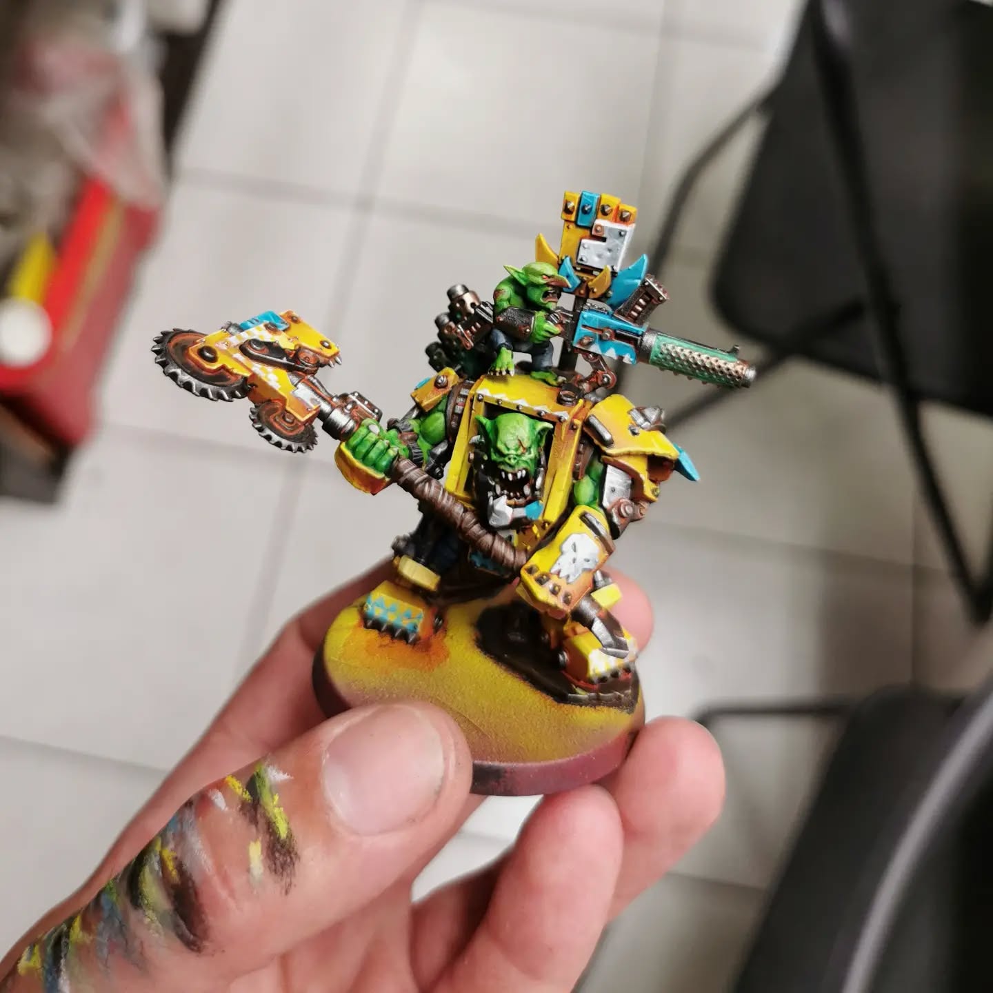 Warboss Méga Armour
Ork 4ooook
Reprise d'un schéma BadMoon Existant, niveau table top pièce individuelle
#PaintingWarhammer
#warhammercommunity
#ork40k
#badmoon
#warhammer40000k