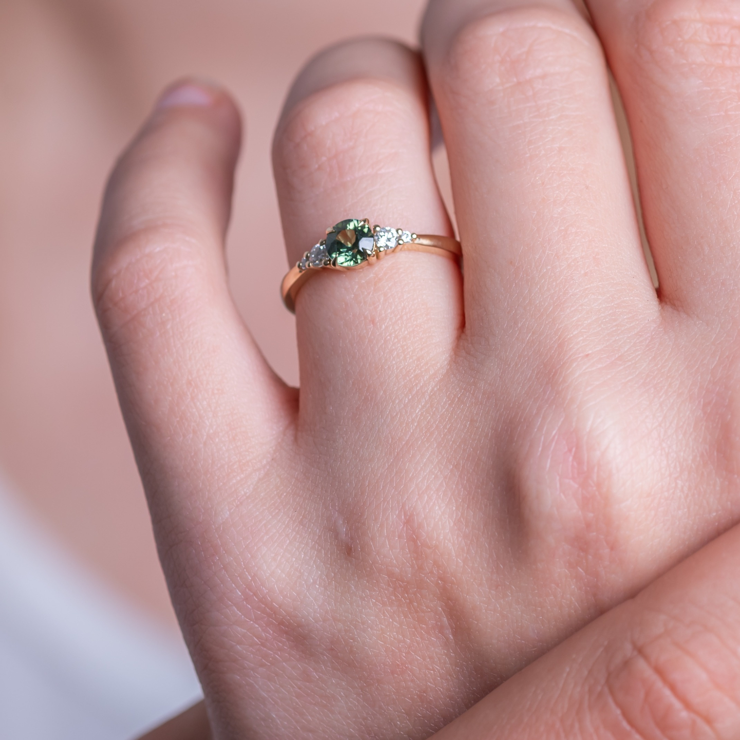 Not sure of the ring size?
Don't worry - most people aren't, especially when planning a surprise proposal.
Every engagement ring includes one complimentary resize (up to three sizes larger or smaller). Simply get in touch within three months of receiving your ring, and I'll take care of the rest. 💚