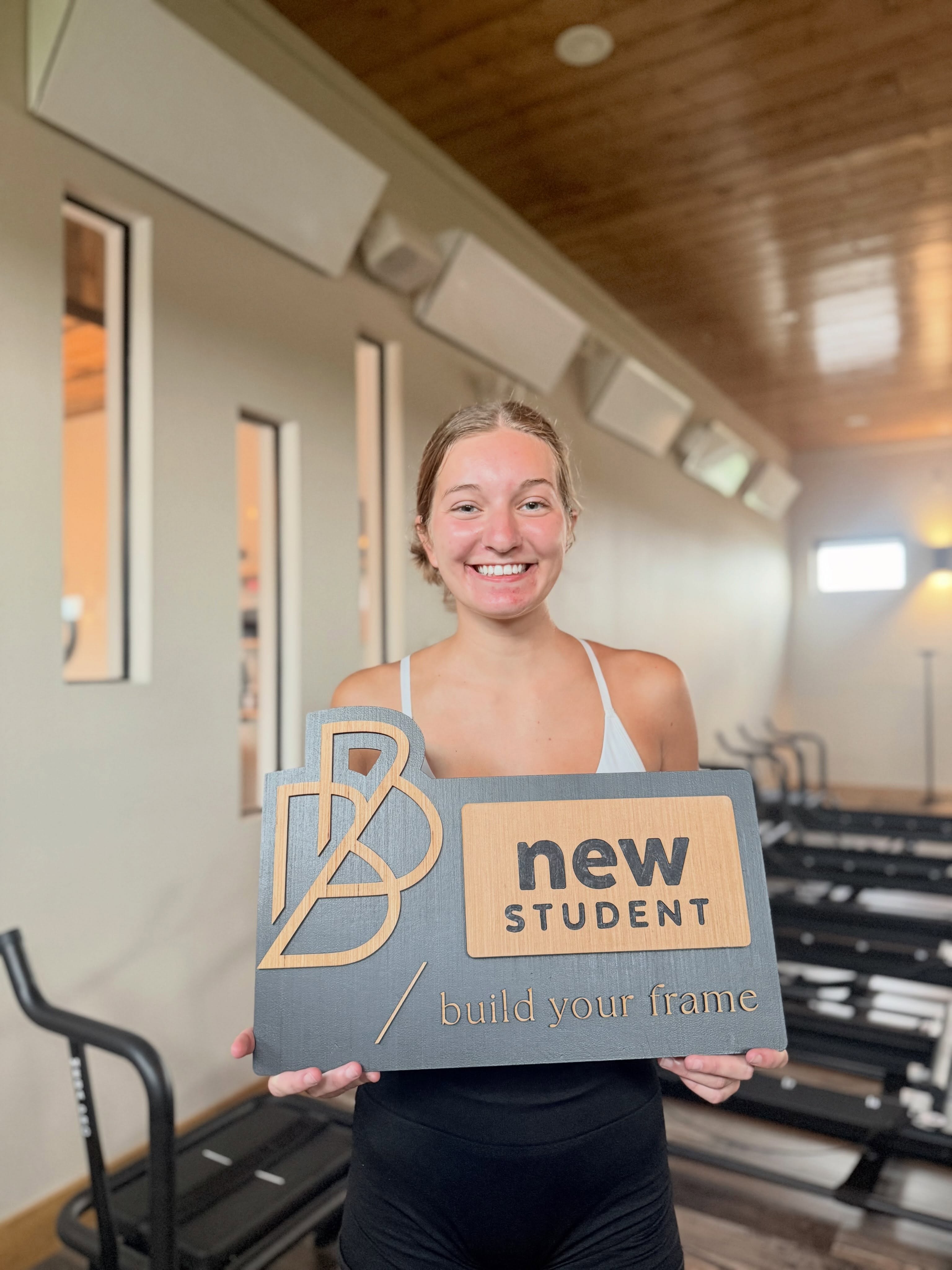 First classes, milestone moments, and plenty worth celebrating. Look at you go, B+B crew! 👏✨
#breatheandbend #buildyourframe