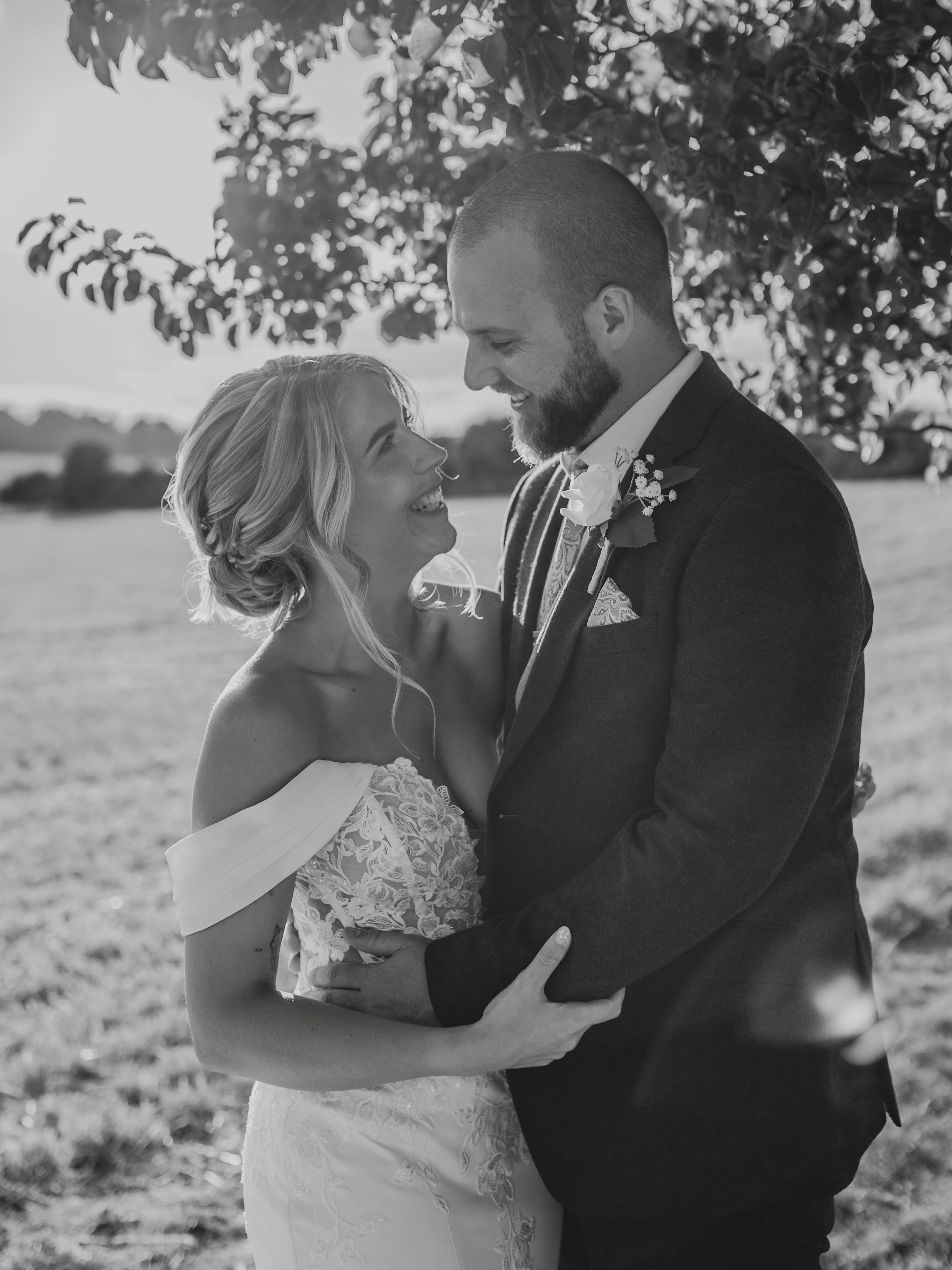 It’s been a busy July and it’s not over yet!
Some previews from yesterdays wedding at @upcote_barn have been delivered and what a beautiful day it was 🤍
Great working with @kylefortefilms again 📹
The Barn At Upcote | Cotswold wedding photographer | Barn wedding | UK wedding | Cheltenham
#upcotebarn #cotswoldweddingphotographer #gloucestershirephotographer #ukweddingphotographer #barnwedding