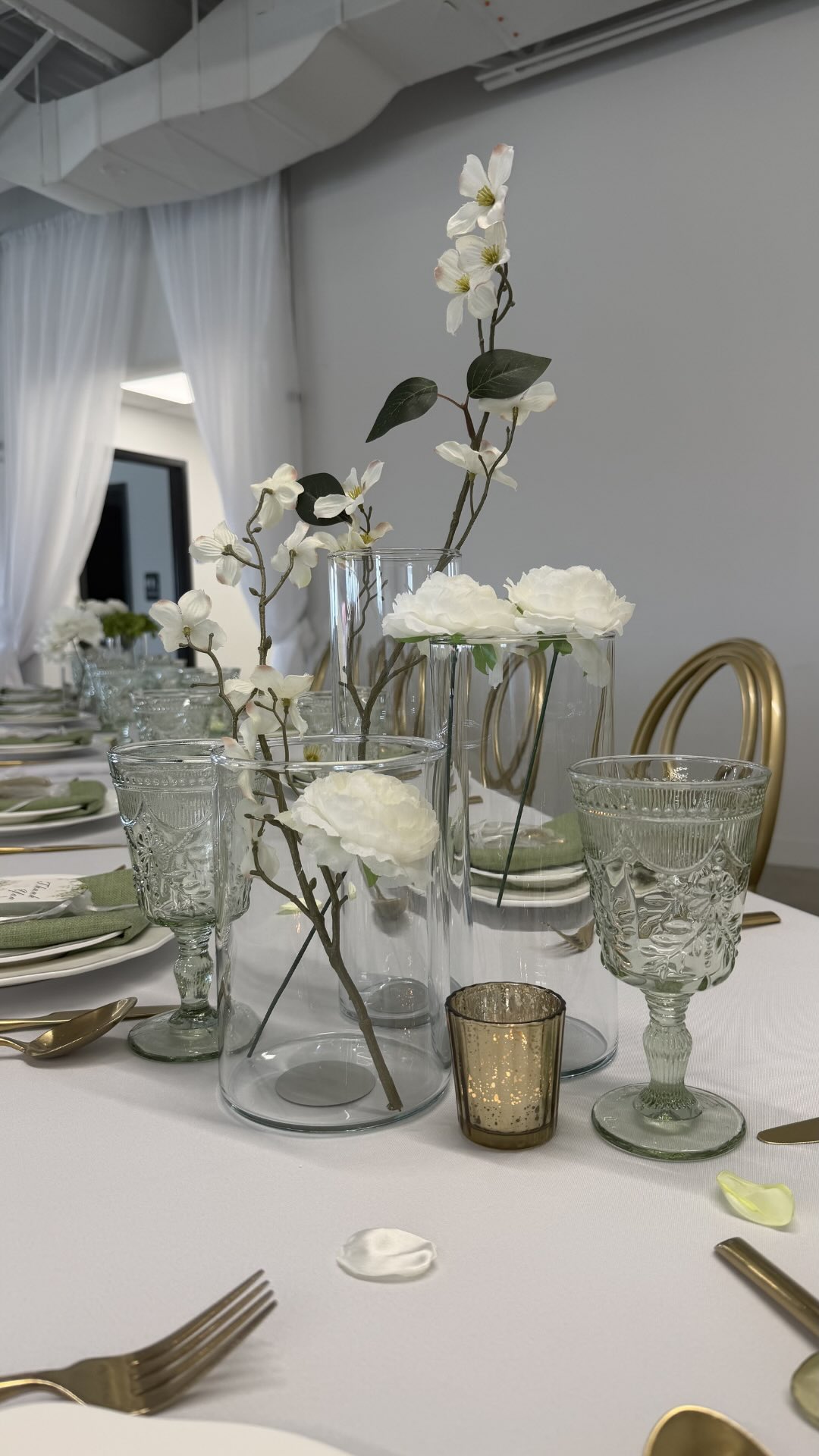 The weeks leading up to “I do” are filled with so much excitement! 🤍
There’s something so special about creating a space where your favourite people can come together before the big day arrives.
What are you looking forward to most on your wedding day? 💍
Vendors:
@collectiverentals_
@zaytoonwpg
#winnipegweddings #winnipegbride #weddinginspiration #engagedcouples #weddingplanning
winnipeg wedding venue, wedding inspiration, engaged couple, wedding planning ideas, bride to be, wedding day dreams, wedding celebration, wedding experience, wedding details, luxury wedding inspiration, wedding venue inspiration, novella at collective