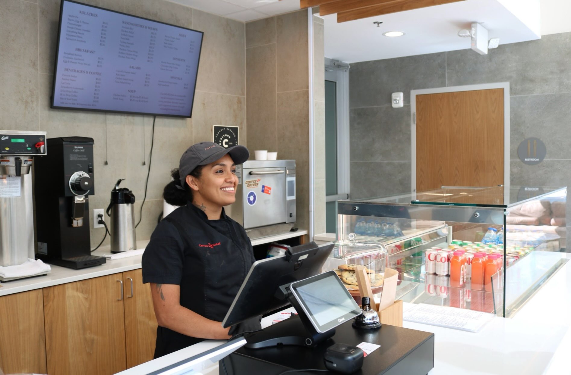 A warm welcome, every time!
Every time you walk through our doors, you’re met with more than a meal — you’re met with someone who’s genuinely glad you’re here. When you dine with us, you’re supporting a woman building a new chapter for herself, one order at a time.
Thank you for choosing us. It means more than you know.