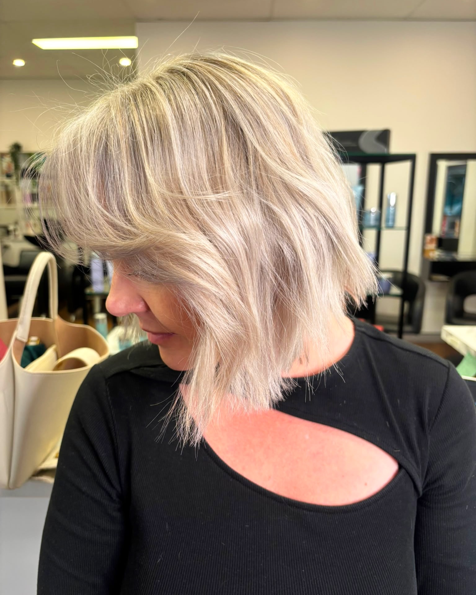 A blonde refresh appointment is always the answer 😮💨 🙌🏼
Looking for a salon that specialises in colour transformations with an attention to detail and relaxed atmosphere? We’ve got you. Tap the link in our bio to book your next self care appointment 🩷