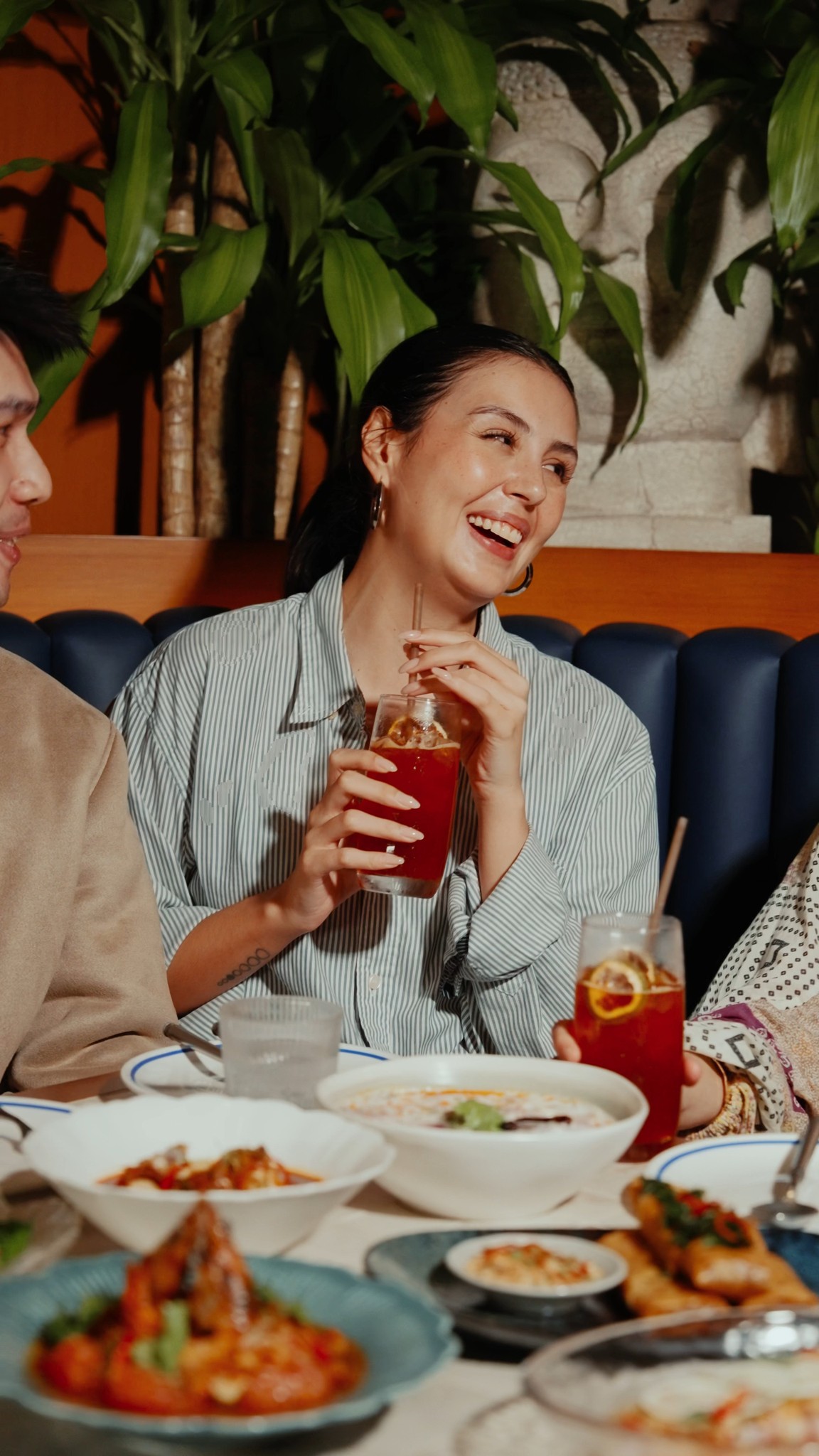This is Sabai.
A place where Thai flavors feel like home, meals are meant to be shared, and every dish carries a story from our kitchen to your table.
Rooted in tradition, made with heart, and inspired by the warmth of Thai hospitality, this is more than dining. This is Sabai.
Tara Sabai tayo! Reserve a table via DM or link in bio
🎥: @poldivina
#sabai #SabaiManila #BGC #newmenu