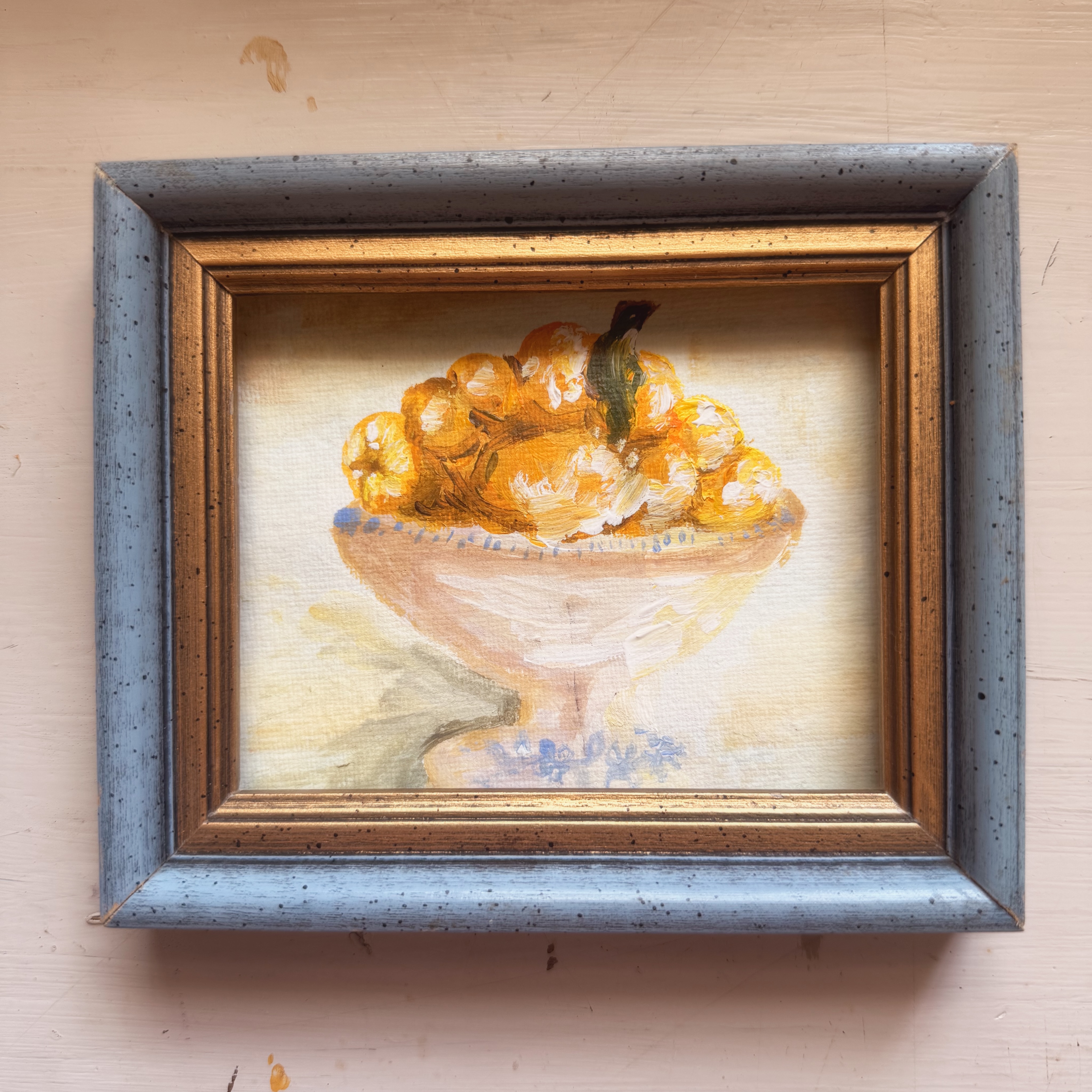 This little sweet piece is one of my few available pieces over at Ditch Lily! Grab yourself an original painting + a smoothie this hot July day 🧋☀️🕶️