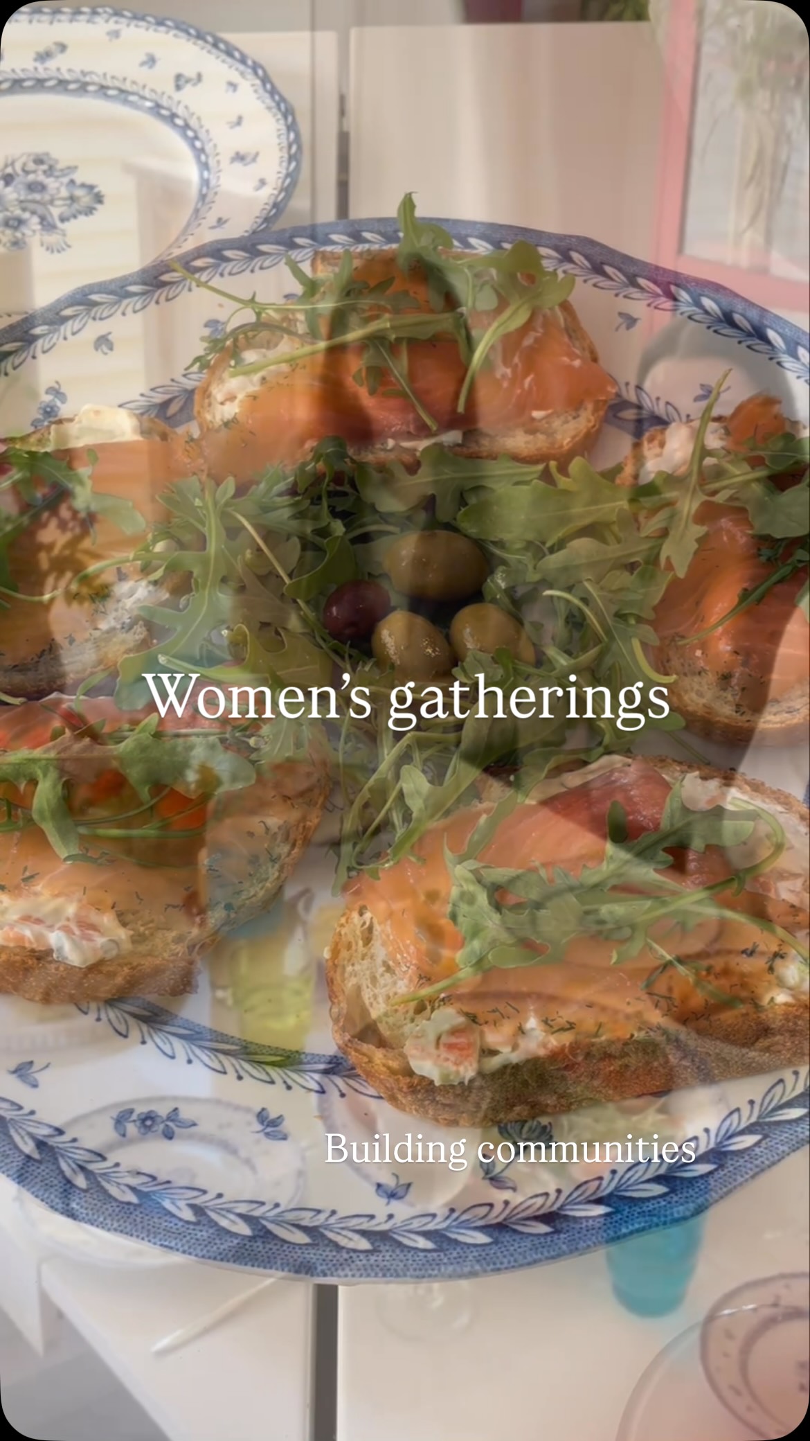 Women’s gatherings every Tuesday at 6pm🌙
Building communities around safety, real connection and return back to our bodies. Remembering what has been lost🩷🌱
Dm me if interested