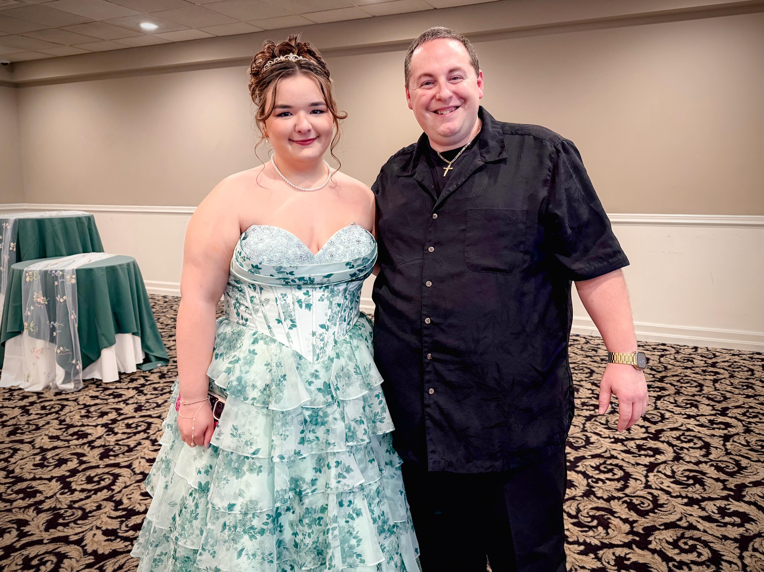 What a great night celebrating Elizabeth’s Sweet 16 with our friends at Mill Creek Caterers on Friday night! 🎉 I first met @elizabeth_.colombo and @emil.eeatkinson during their 6th Grade 101 Dalmatians play at Fishkill Plains… and now I can’t believe that they’re both 16 already! The dance floor stayed packed all night with an incredible mix of today’s hits, throwbacks, and Spanish favorites! 💃🕺
More photos are up now at JimmyLyles.com— don’t forget to give us a call for your next special event, we’d love to help celebrate YOU! @mill_creek_caterers
#Sweet16 #MillCreekCaterers #DJJimmyLyles #HudsonValleyDJ #HudsonValleyEvent