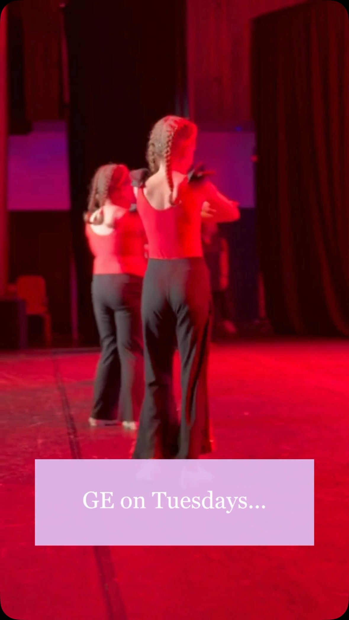 Tuesdays at GE are always busy…
16:00-16:45 P5-7 Ballet
16:45-17:30 P5-7 Tap
17:30-18:15 P5-7 Modern Dance
18:15-19:00 P5-7 Cheer
19:00-19:40 P5+ Hip Hop
It is one of our busiest nights of the week!
Is your wee one ready to try out dancing? Well, why not click the link in our bio to find out more!