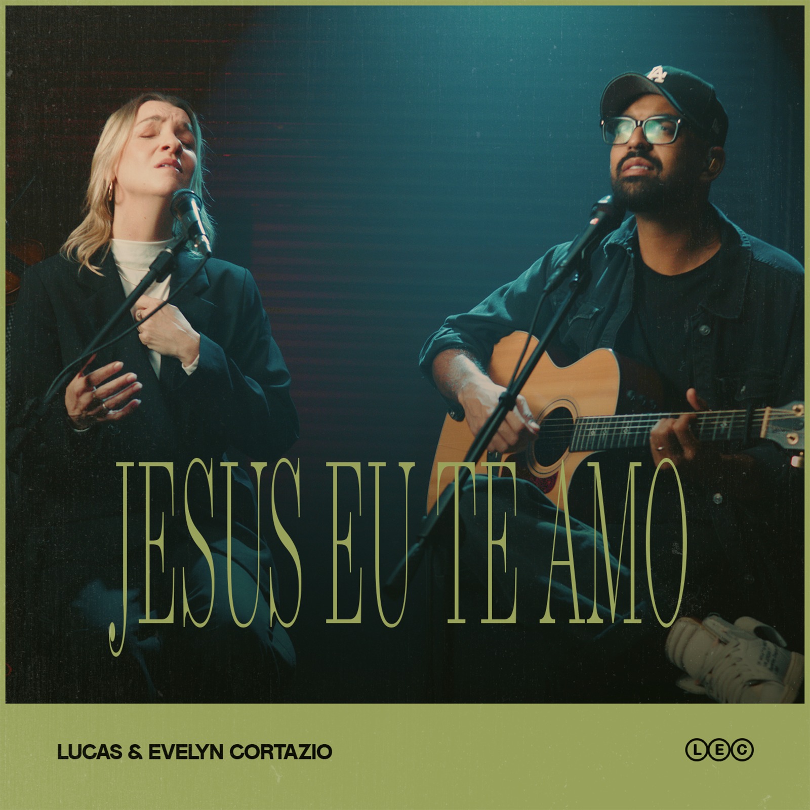 Uma declaração de amor a Jesus em versos que tocam o coração. ❤️🎹
Lucas e Evelyn lançam “Jesus Eu Te Amo” — do álbum “Tudo Que Eu Preciso”. Leia a matéria completa no link. Link in Bio
#Adoração #MúsicaGospel #JesusEuTeAmo #Louvor #GazetaEvangelica