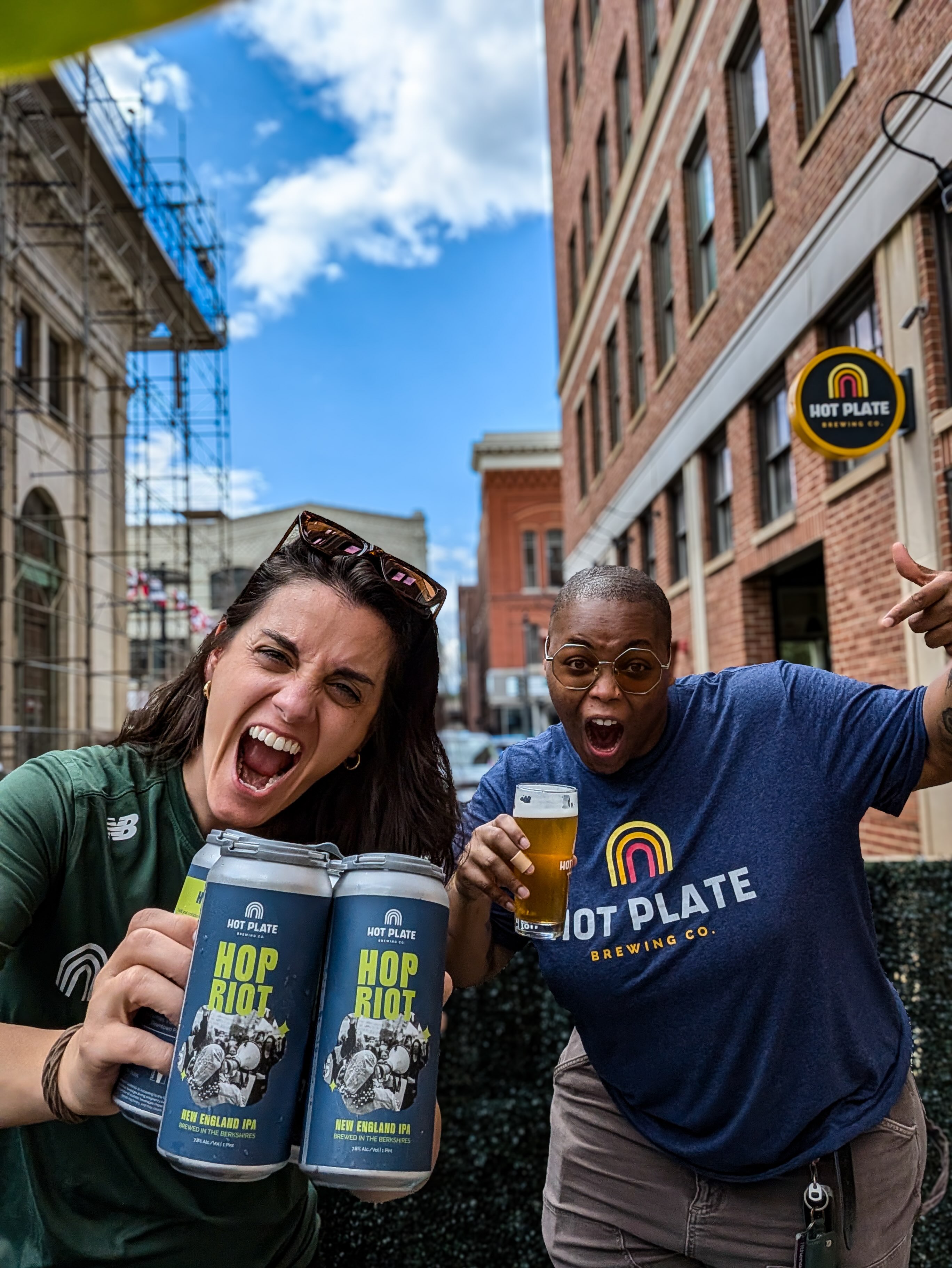 🚨 New look, same riot grrrl energy! 🚨
Starting with Hop Riot, all of our cans are going to start getting a little bit of a creative refresh in the coming weeks.
This is now available in four packs in our taproom, and you’ll be seeing it pop up throughout the Berkshires and wherever fine beers are sold (in MA anyway).