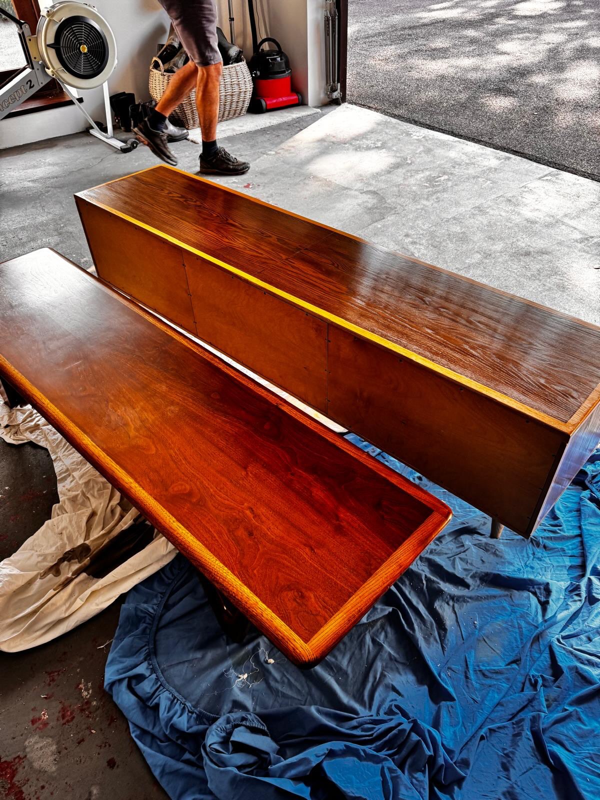 🪄 ✨
Our client wanted this cabinet refinished to better complement their coffee table with a bespoke two-tone look.
We darkened the main body of the cabinet while creating lighter contrasting borders to frame the piece and enhance its design. Every surface was carefully prepared before refinishing, resulting in a durable, factory-quality finish that completely transformed the furniture.
Another example of how refinishing can give existing furniture a whole new lease of life without the cost of replacing it.
#FurnitureRestoration #FurnitureRefinishing #WoodFinishing #BeforeAndAfter #boyle’sfrenchpolishers