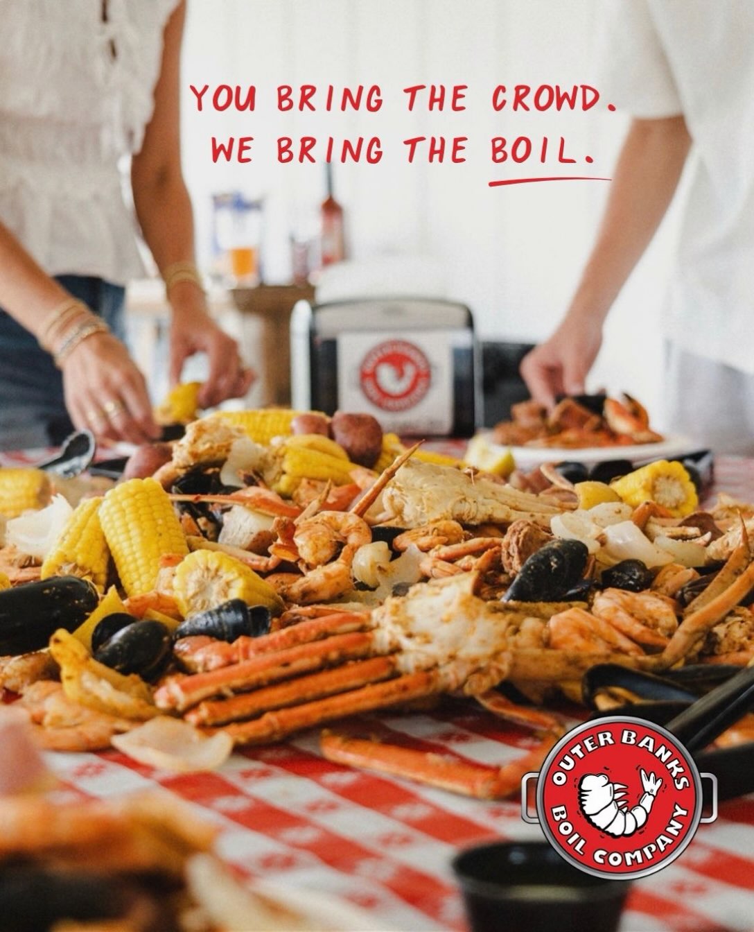Hosting the party is enough work. Leave dinner to us. 🦐🔥
Whether it’s a wedding, family reunion, graduation, or backyard get-together, we’ll bring the seafood boil, handle the cooking, serve your guests, and even clean up afterward.
All you have to do is enjoy the party!