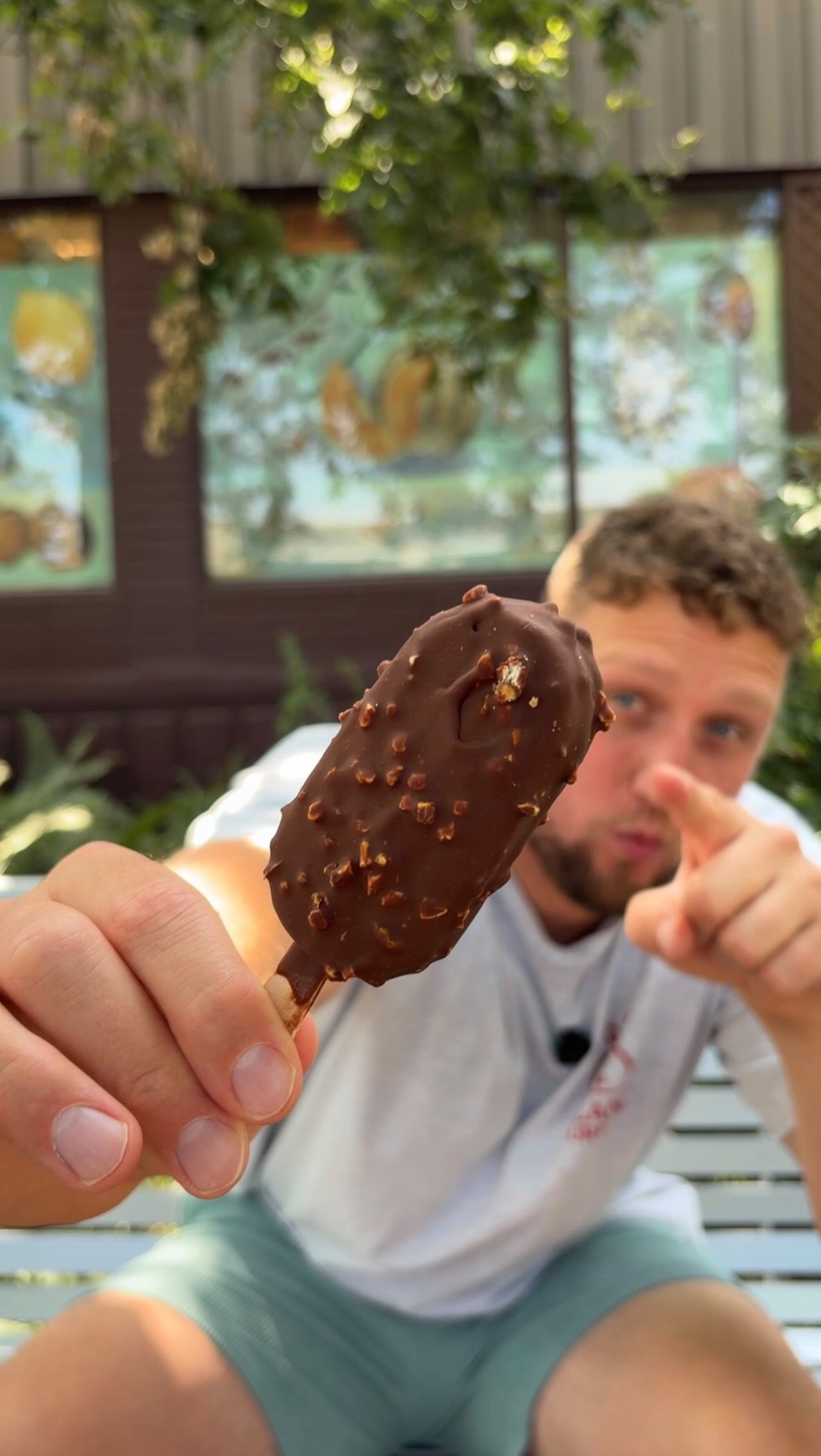 Maybe you’ve also started noticing Valso’s plant-based gelato products in more and more grocery stores around Vancouver too... 👀
After seeing them in more local stores, I had to give them a try... and they definitely lived up to the hype!
My personal favourite was the Chocolate Swirl Gelato Stuffed Cookies (you have to try them)! They’re dangerous. 🍪
It’s not often you find plant-based gelato products like these in the grocery store...
So, if you want to give Valso Gelato a try too, you can find their dairy-free gelato products at Save-On-Foods, Choices Market, Safeway, Thrifty Foods, and other grocery stores across Vancouver and Vancouver Island. 🙌
Have you tried Valso yet?
@valsoia_international
#PaidPartnership #ValsoGelato #PlantBased #Vancouver #DairyFree