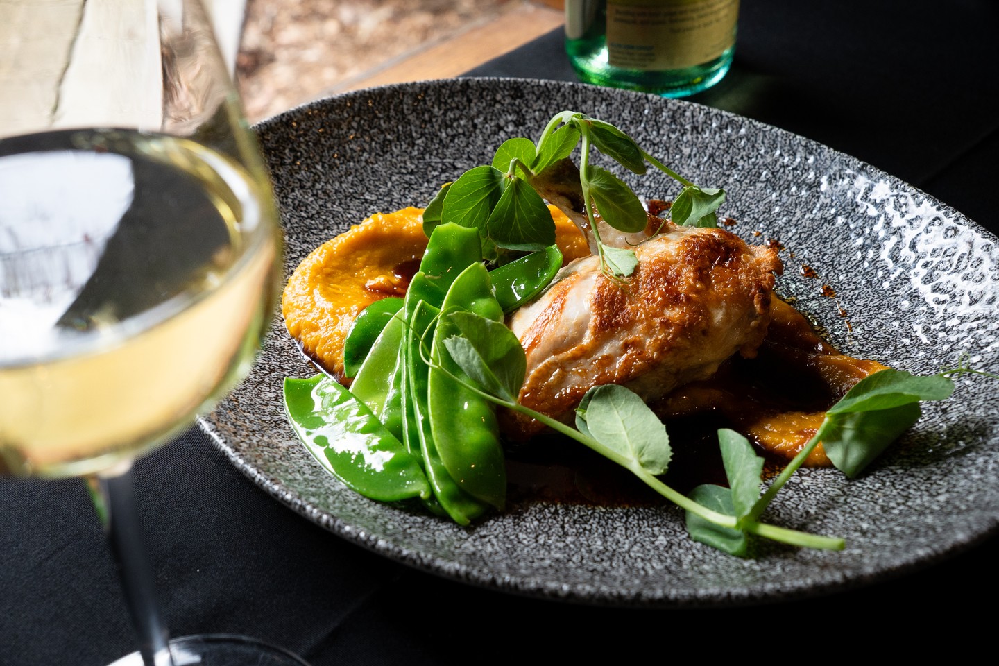 Chicken Breast, miso pumpkin, soy and mirin reduction, snow peas.
A Japanese-influenced main that shows what the kitchen does well — clean technique, considered flavour combinations. On the menu now.
#GlenErinAtLancefield #MacedonRanges #LancefieldVIC #MacedonRangesRestaurant