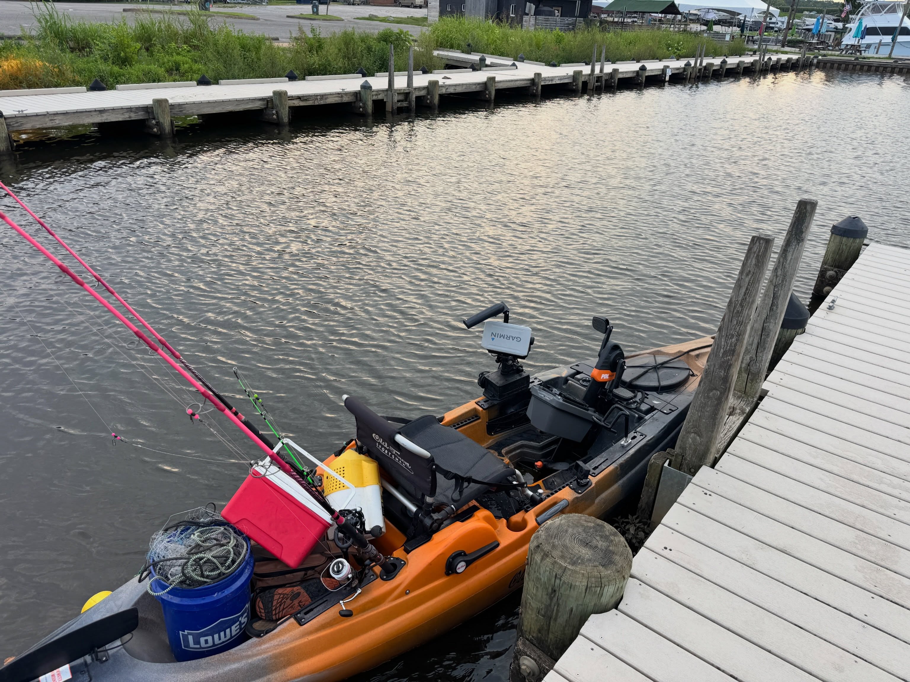 🎣 Kayak Action on the Water! 🚣♂️
Got out on the kayak for a great morning bite! Started off by catching about a half dozen live baits—white perch and bluegill. Once the bait was secured, I set up a suspend drift in the kayak.
💥 First fish: A ferocious blue catfish on a bluegill head piece that fought hard and did not want to come up from the depths!
💥 Next up: A 20 lb blue catfish on a live white perch using the light rod! 🤯
There’s truly nothing more fun than hooking into big fish from a kayak!
Did you know? We offer guided kayak trips in addition to our regular boat trips! 🚤⚓
📅 Important Schedule Update: Our full summer schedule ends on August 12th. After that, we transition to short weekday evenings and weekends only.
🎟️ Don’t miss out—get your trips booked today!
#KayakFishing #BlueCatfish #GuidedFishing #KayakAngler #CatfishFishing BookYourTrip FishingLife