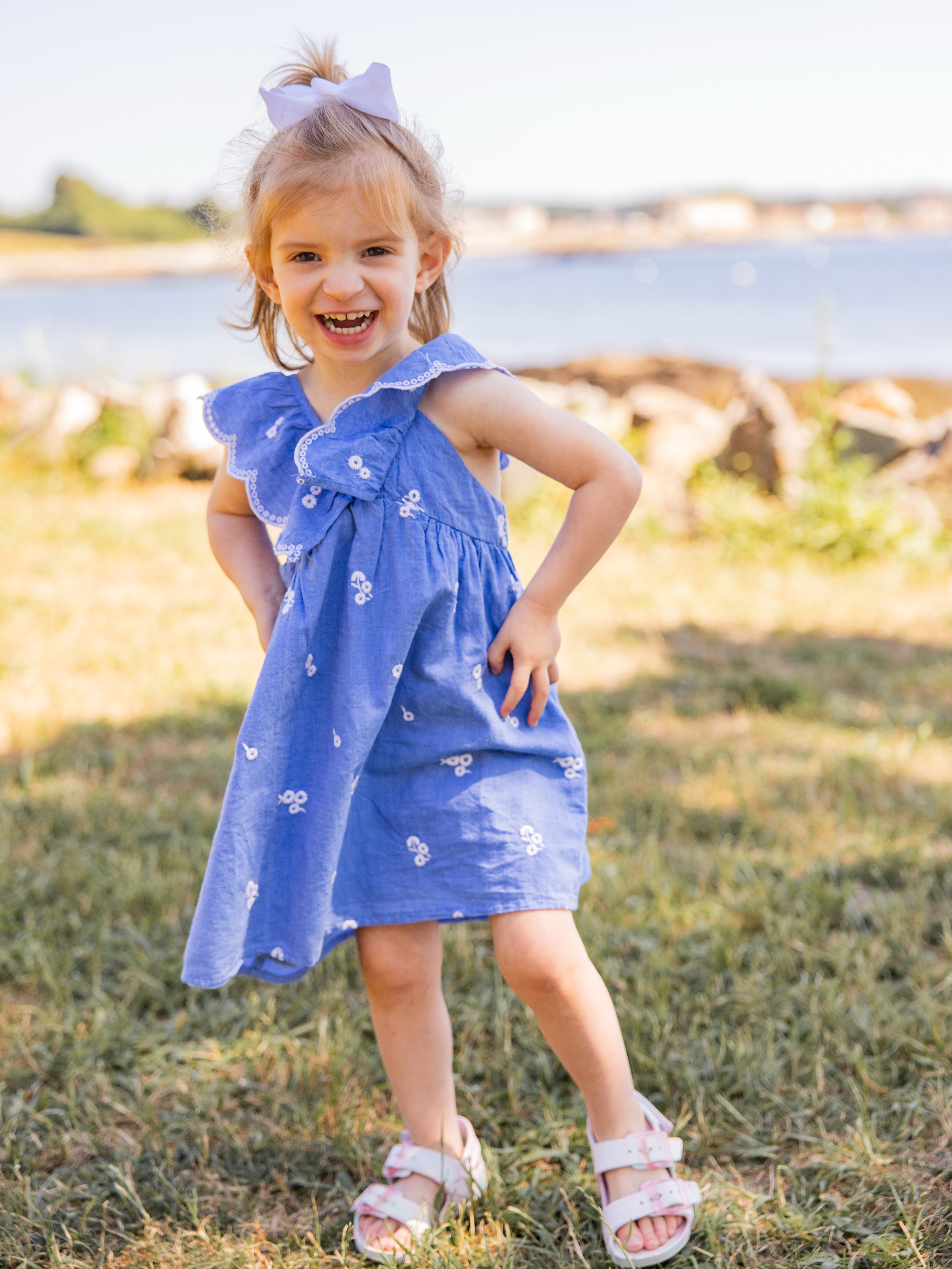 I can’t believe this little peanut turns 3 today!
Birthdays and milestones are the perfect reminder of how truly fleeting time is. I’m just grateful that I get to be the lucky photographer to capture her big moments forever 🥹
Happy 3rd birthday to this sassy, funny big (little) girl. Auntie love you😘🤍