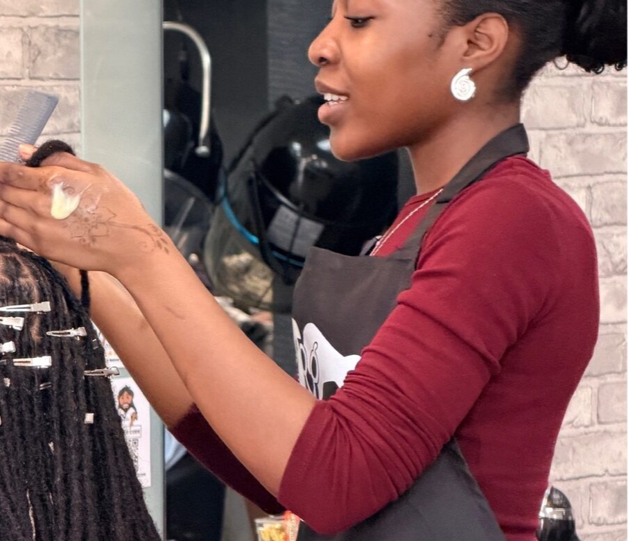 I’ve seen firsthand how the right care changes the story of your locs. At Q2 Locs Parlour Ltd (serving Harrow and North London), we combine 18+ years of specialist experience with gentle techniques and Afrocentric products to keep your roots tidy, scalp healthy and locs strong. Whether you’re starting locs, need repair, or want a routine that fits your life, I’ll create a personalised plan that protects growth and prevents damage — no over-tightening, no needless product buildup.
Book a consultation and let’s make your locs feel and look regal. Link in bio! ✨
#LocCare #NaturalHairUK #HarrowHair #AfrocentricProducts #LocMaintenance #HealthyHairJourney #Loctician #Q2LocsParlour