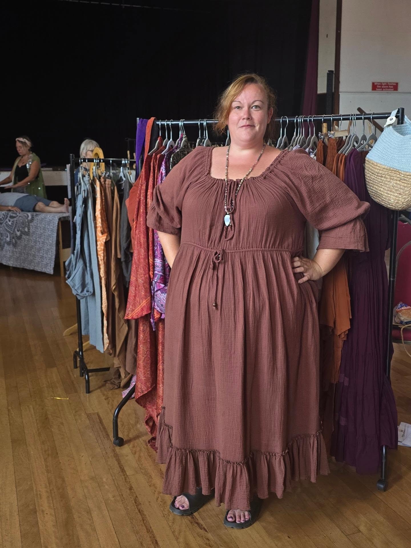 A special offer on the last of our beautiful Frigg dresses in sizes UK8-UK32 (not all sizes are available in all colourways)
Baked Earth & Crows Wing are 100% loosely woven cotton.
Hearth is 100% new sari for a silky, wrinkle free finish.
£10 off until midnight tomorrow using code: FRIGG
www.peachypearclothing.co.uk