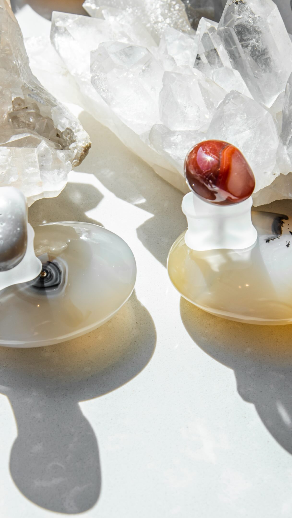 Le galet de massage : Un outil qui s’adapte à votre pratique, et non l’inverse ✨ Modulable, ergonomique, pensé dans les moindres détails… ce galet de massage ouvre de nouvelles possibilités dans vos soins.
Vous ressentez la différence dès la prise en main 🤍
Si vous souhaitez en savoir plus écrivez moi en message privé 💌
Plus d’infos sur: www.elizabethcontal.com
#massagebienetre #lithotherapie #sonotherapie #soinenergetique #massagetherapeute
