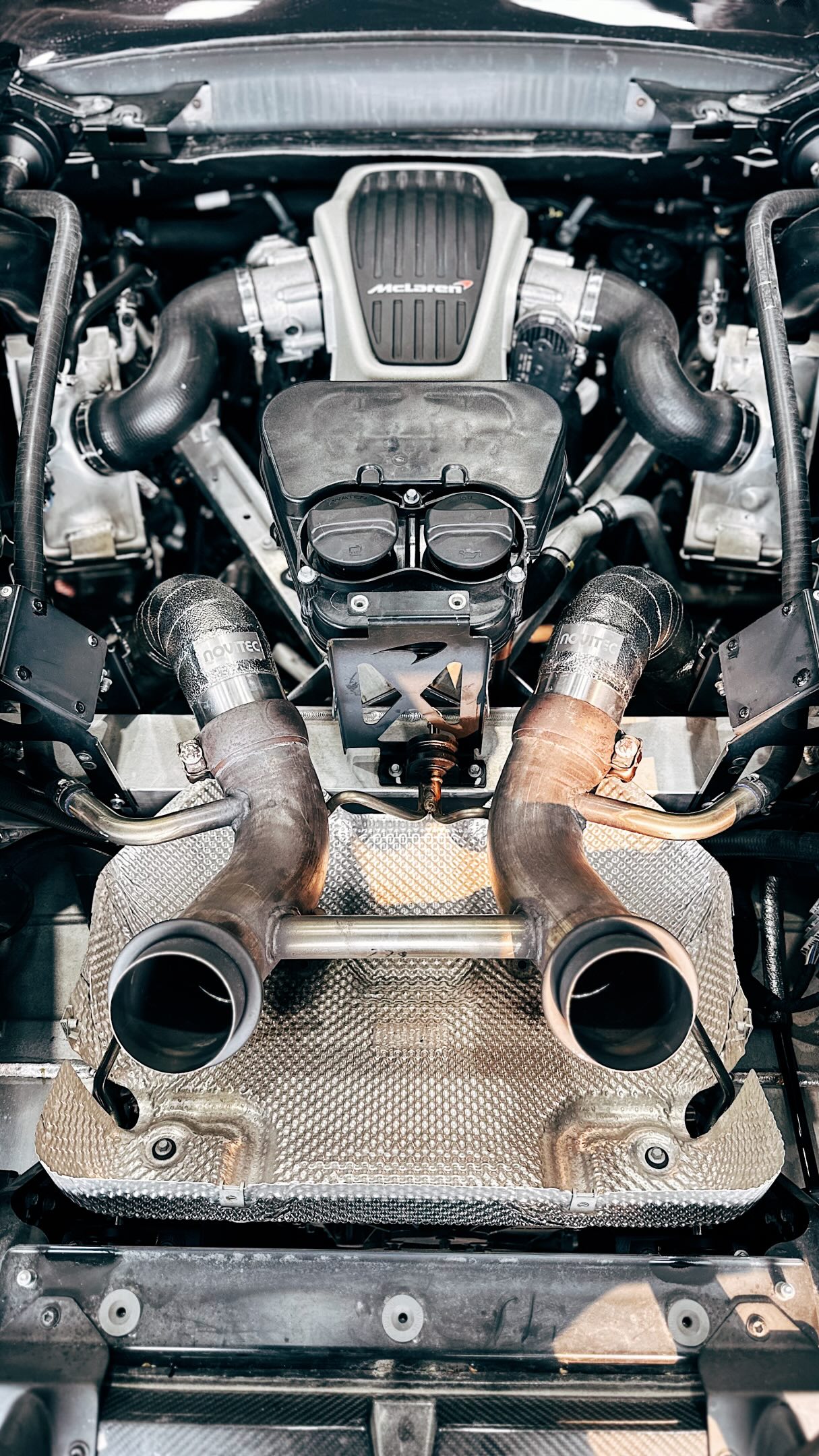 Free flowing downpipes installed on a Mclaren 600LT courtesy of @novitecgroup @novitecnorthamerica
#srautogroup #mclaren #mclaren600lt #novitec #supercars