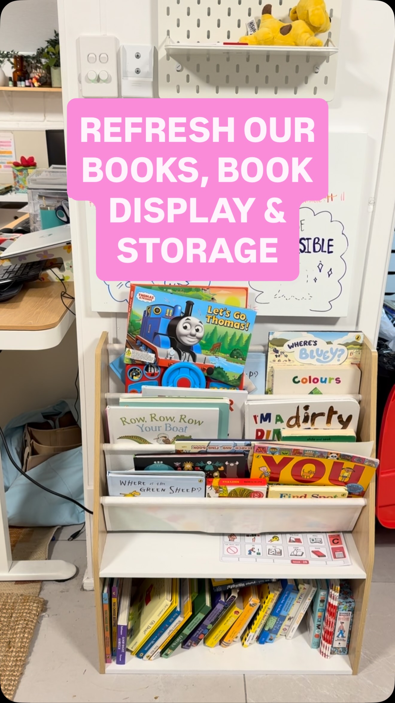 I couldn’t walk past this bookshelf storage unit at Kmart over the weekend. It’s making our space feel elevated and ✨ organised ✨
Tell us how you like to organise your books!
#eachspeechpearplum #earlyintervention #playbasedlearning #speechtherapy #speechpathology