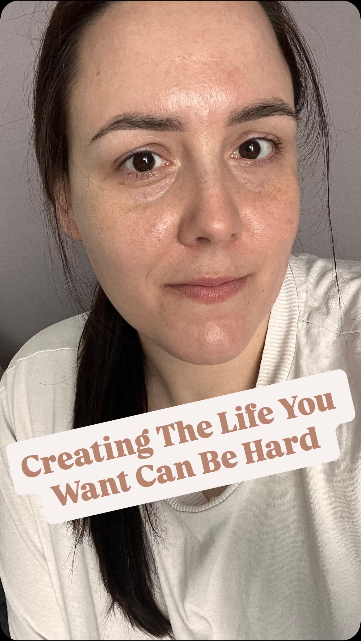 Morning reminder: don’t compare your real life to someone else’s highlight reel. 🤍
I post about creating a calmer, more intentional life because that’s genuinely what I’m working towards. But what you don’t always see is how much energy it takes to build that life while carrying everything else that comes with being human.
If you’ve been feeling tired lately, it doesn’t mean you’re failing. Sometimes life is just heavy.
Take a deep breath, loosen your grip on everything that feels urgent, and remember that you don’t have to have it all together today.
#SchoolOfFulfilment #MindfulLiving #MentalWellbeing #LifeInYour30s #Fyp