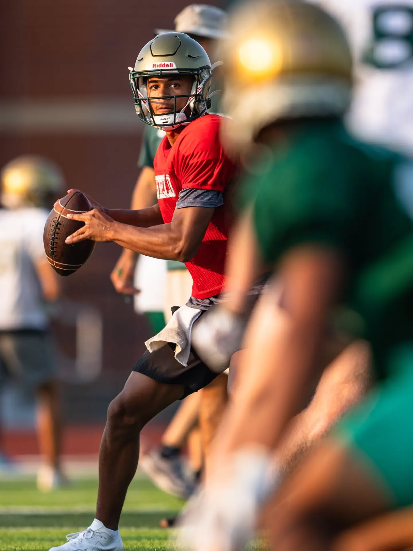 Galleries for Westfield, Noblesville, Carmel and Zionsville summer practices are now up for free download. Images are not watermarked for your personal usage and enjoyment, but tagging is always appreciated!
Links in stories and bio
#indianahighschoolfootball #indianafootball #fridaynightlights🏈 #highschoolfootball #sportsphotographer