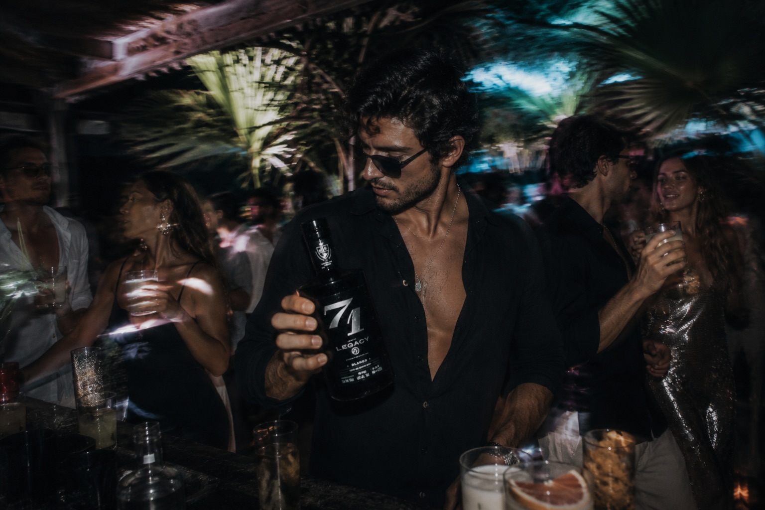 Legacy 71 can be discovered wherever you are. Our legacy lives online. 👽✨
Legacy 71 también se descubre desde donde estés. Nuestro legado vive en línea.
#legacy71 #tequila #LA #LosAngeles