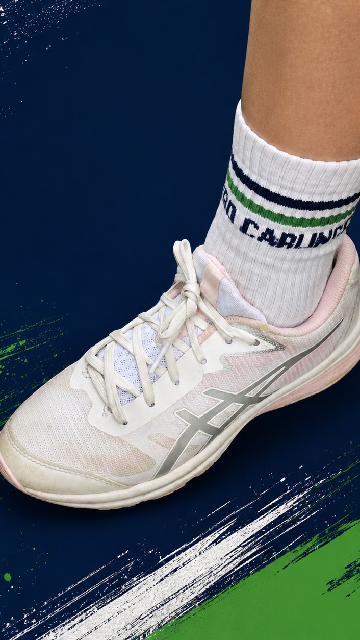 π Tie It Right, Safety Starts at Your Feet π
Did you know that you're meant to lock your laces before playing netball? A small change to the way you tie your netball shoes can make a big difference on court.
Using a heel-lock lacing technique helps to:
π Reduce heel slipping inside your shoe
ππΌββοΈ Improve stability during quick changes of direction
π¦Άπ» Minimise rubbing and blisters
πͺπ» Give you a more secure fit for jumping, landing and pivoting
β‘οΈ Help reduce unnecessary movement that can contribute to ankle injuries
Your shoes are one of the most important pieces of equipment you wear. Make sure they're working with you, not against you.
Before your next game, take an extra 30 seconds to tie your laces properly. Your feet (and ankles!) will thank you ππ