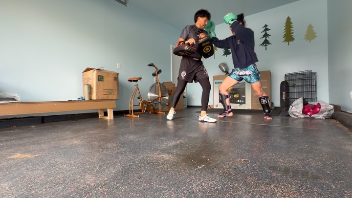 Stay locked in 🥊🦵🔥 Here @martialartsnomadllc we want to develop you and help you improve in your Muay Thai/Kickboxing skills!