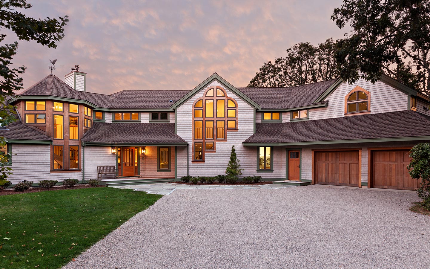 A familiar Cape Cod silhouette, thoughtfully reimagined for a new chapter.
This major renovation in Orleans balances the character of its coastal setting with a renewed sense of openness, warmth, and connection. Expansive windows frame the landscape, shingle-clad exteriors settle naturally into their surroundings, and light-filled interiors make every season feel at home.
Built by Cape Associates in collaboration with architect Daniel H. Reynolds.
Architect: Daniel H. Reynolds
Photography: Dan Cutrona
#CapeAssociates #DanielHReynolds #DanCutronaPhotography #CapeCodHomes #OrleansMA #CapeCodArchitecture #HomeRenovation #CustomHomeBuilder #CoastalArchitecture #NewEnglandHomes #FineHomebuilding