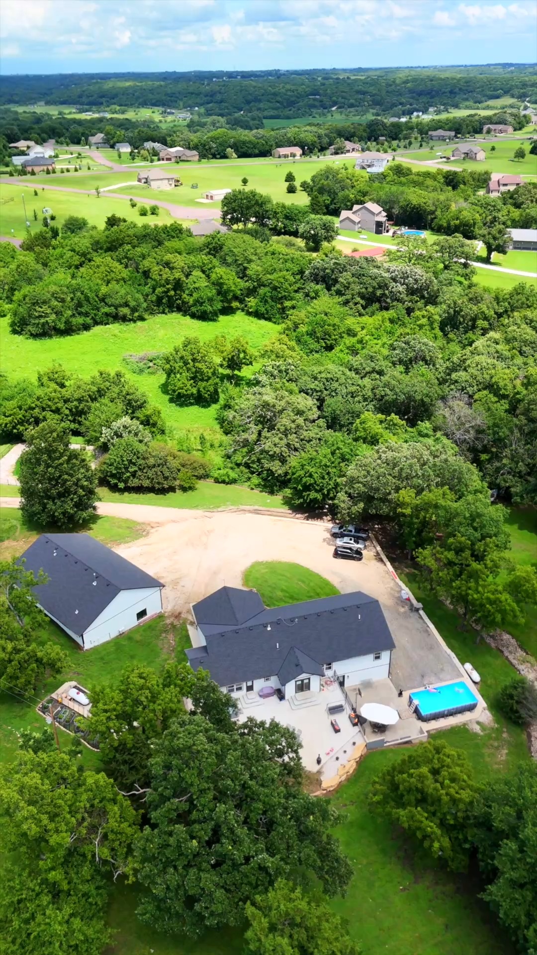 If you've been dreaming of space to roam without sacrificing luxury, this is THE one! ๐ณโจ
Set on 15+ private acres just outside Tonganoxie, this fully renovated retreat offers the best of both worldsโbeautifully updated living spaces and an outdoor lifestyle like no other.
๐15.38 Acres
๐ก Fully Renovated
๐ Incredible Outbuildings
๐ฃ Stocked Pond
๐ฆ Hunting โข Trails โข Recreation
๐ซ No HOA
Schedule your private tour before someone else claims your slice of Kansas paradise.
๐ Kathy Koehler 913.488.3639 or Zach Kelly 913.433.8560
๐ More details: See link in bio
#Tonganoxie #KansasRealEstate #LuxuryAcreage #CountryLiving #HobbyFarm #LandForSale #LuxuryHomes #OutdoorLifestyle #DreamProperty #HomeGoals