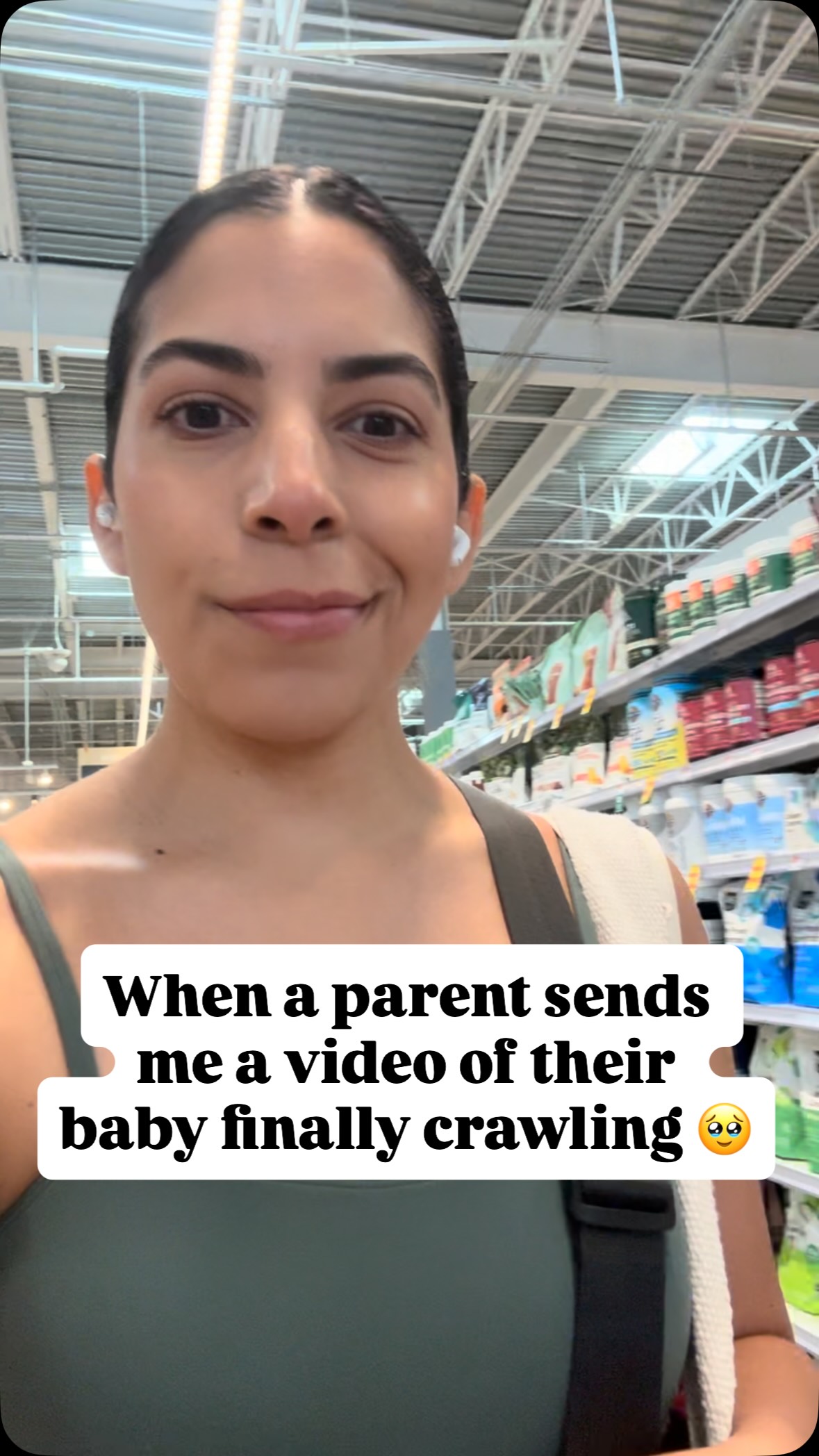 There is literally nothing better than getting that text!
Being a part of your baby’s journey is the absolute best part of my job. 💛
I never take it for granted that I get to witness these milestones !
💬 What is the most exciting milestone your baby has hit recently? Tell me below so we can celebrate!
#physicaltherapy #newmom #motherhood #milestones #baby