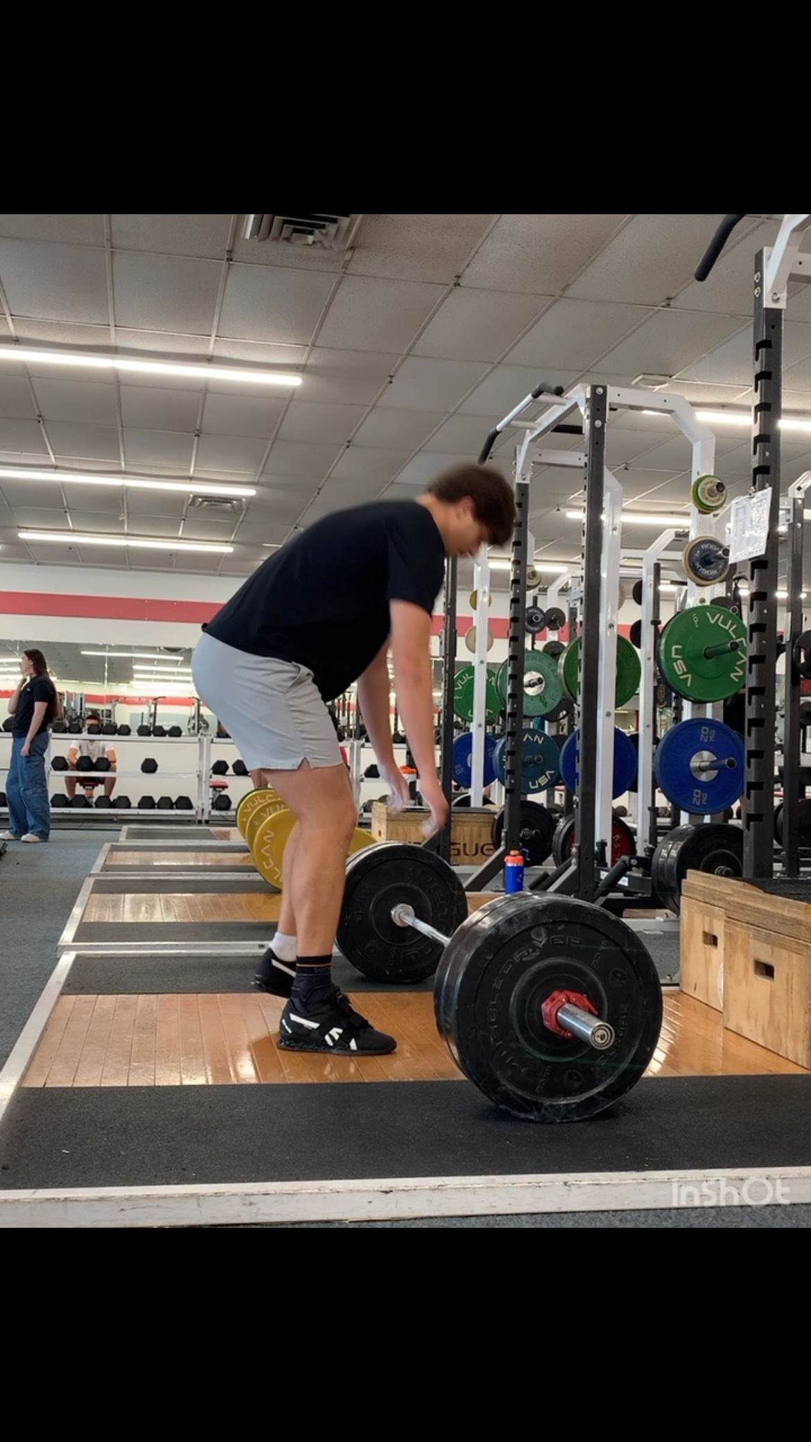 FINAL PIECES BEING BUILD… 120 kg (262 lbs) clean, 340 (w/ 50 lbs chain) BS, 215 (w/ 50 lbs chain) BP, and a 225 lbs BP double from JJ Tidwell (rising senior lacrosse, football, and track & field St. Christopher’s School athlete). Focused, drive , and committed…nothing more needs to be said. Can’t wait to watch this coming athletic year!!! #Squat #Clean #Football #Athlete #Bench
_________________________________
_________________________________
_________________________________
“Find your passion whatever it may be. Become it and it becomes you, and you will find great things.” — Bob Blanton ✅ CHECK US OUT ✅
www.totaltraininginc.com
_________________________________
_________________________________
👍 LIKE US ON FACEBOOK 👍
@totaltrainingincrva @jj.t.9
