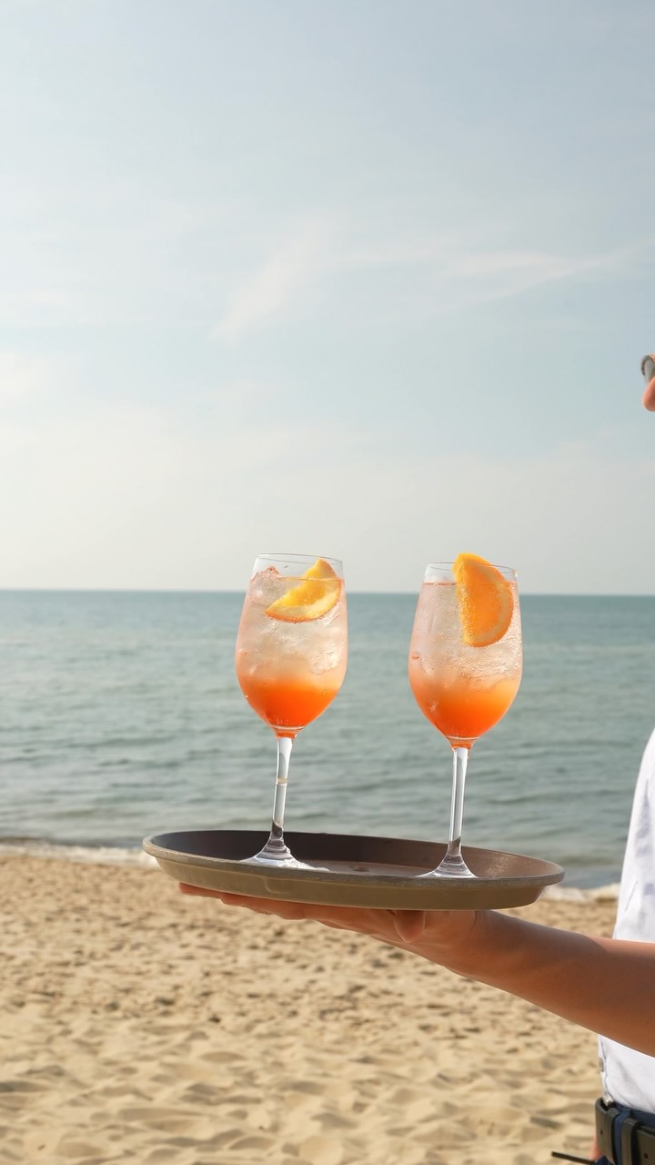 An August state of mind. ☀️
Content Creation & Marketing for #BlueSevenClient | @galleybeach