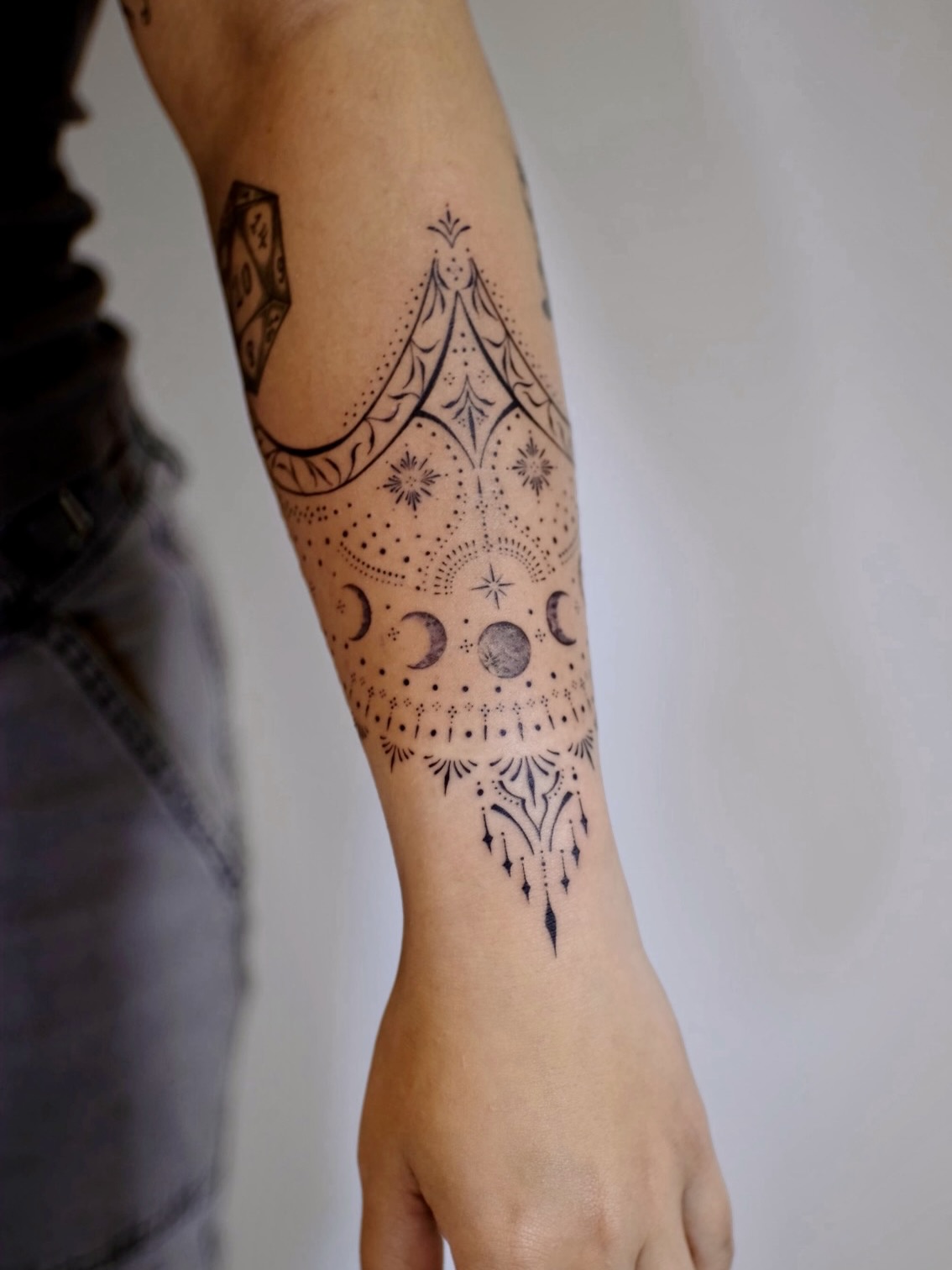 Magic in details & clean lines ✨ #tattoobigisland #tattoohawaii #tattookona #tattoowaimea #tattookamuela