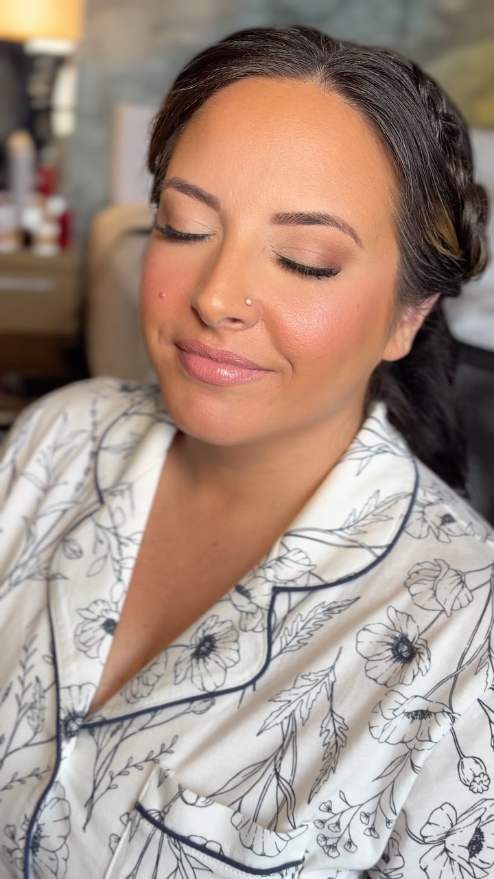 There are some wedding mornings that just stay with you, and Amanda’s was definitely one of them. 🤍
Not every wedding day has to be big to be incredibly special. It was just Amanda, her mom, and her flower girl, and the morning was so calm, intimate, and peaceful. It gave us the chance to truly get to know each other, and I genuinely enjoyed every minute we spent together.
Amanda wanted the softest, most romantic glam, and she absolutely glowed. ✨ She kept calling herself “Barbie” throughout the morning, and honestly… she wasn’t wrong! She looked absolutely stunning.
Amanda, thank you for trusting us to be part of such a meaningful day. It was an honor to help you feel beautiful as you said “I do.” Wishing you a lifetime of love and happiness. Congratulations again! 💕
✨ Hair by Svitlana
💄 Makeup by Christina
#Bride #BridalMakeup #SoftGlamBride #SoftGlam #bridalbeauty