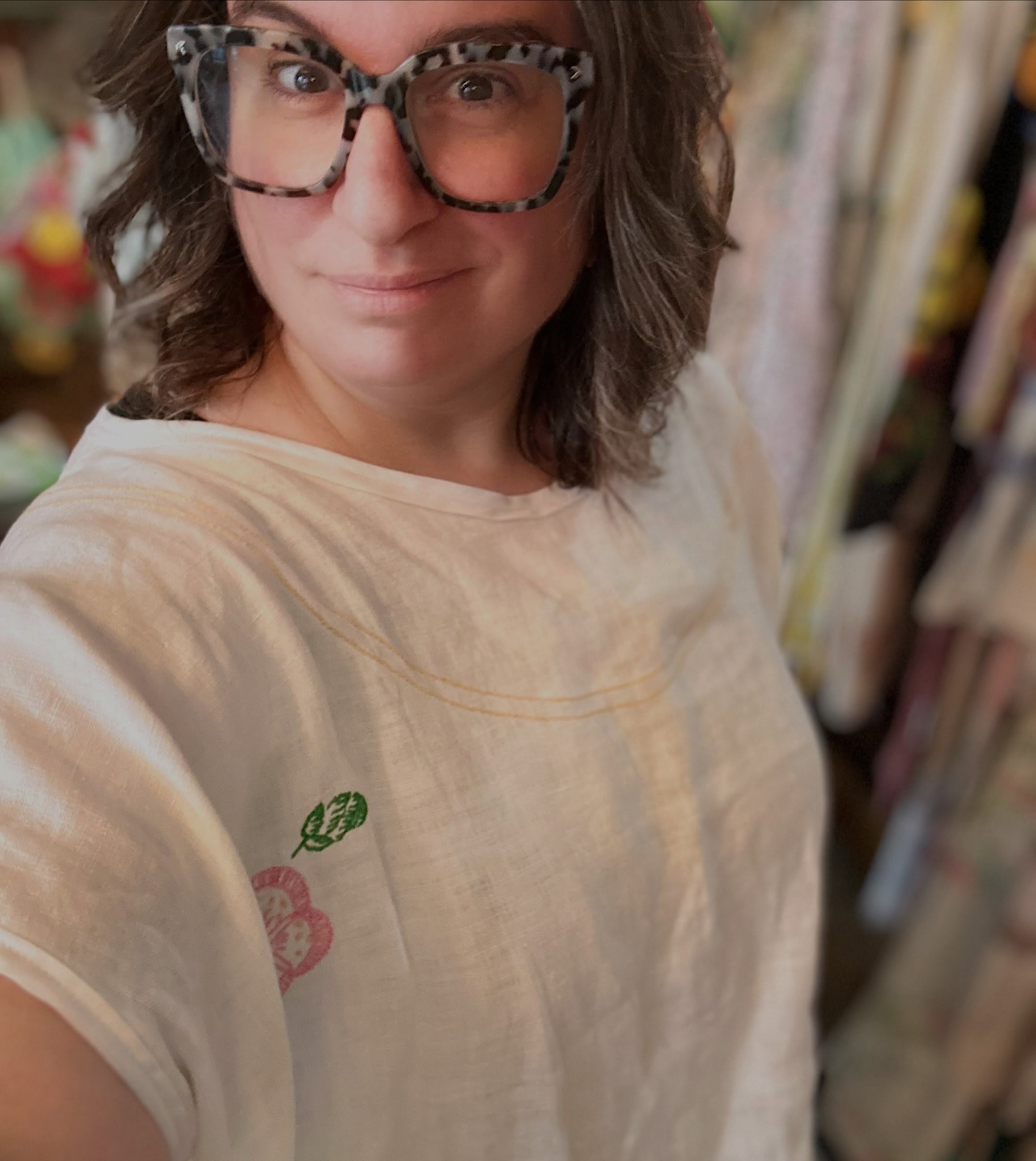 Going through my stained and moth eaten linen, I realized it’s such a shame that these are not being used.
Some creative cutting, bias tape cause who has time to hem, and a sewing machine. Oh and a heap of can do attitude.
No pattern. No problem.
Made myself a lightweight linen top.
Made one for my daughter too.
Now I’m looking at the larger ones and thinking I can totally make a skirt or pants. Or a caftan.
Now this is slow fashion. Mostly because I’m blind as a bat when trying to thread a needle 🪡 and too stubborn to get up and get my glasses. 👓
