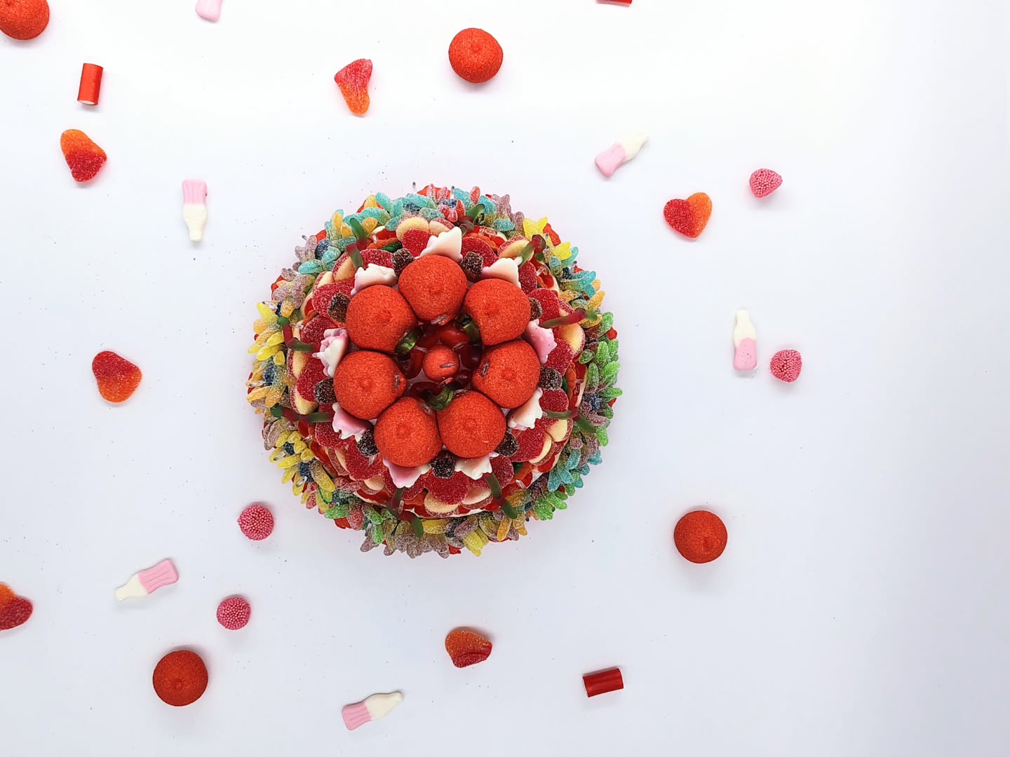 ✨ Parce que chaque célébration mérite une touche de gourmandise. 🍭
Nos gâteaux de bonbons sont confectionnés avec soin pour sublimer vos anniversaires, mariages, baby showers et tous vos événements. Une création aussi belle que gourmande, pensée pour faire plaisir et créer des souvenirs inoubliables.
📩 Commandez le vôtre dès maintenant !
Envoyez-nous un message privé ou cliquez sur le lien dans notre bio pour passer votre commande.
#PastelCandy #GateauDeBonbons #Bonbons #CandyCake #anniversary