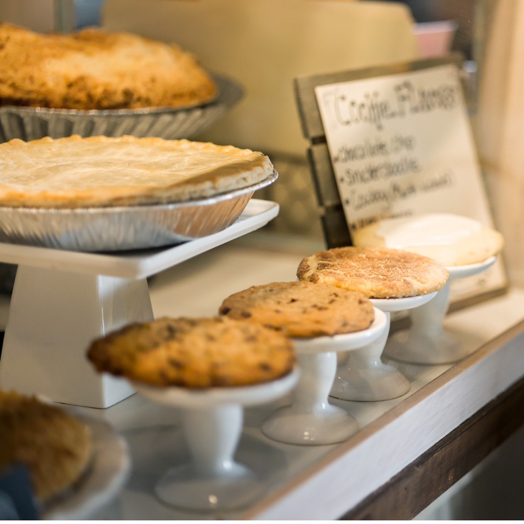 There’s a reason Highway 120 smells a little sweeter this time of year... 🍎✨
Cruising CA-120 toward Yosemite or taking a Bay Area day trip? Make The Bake Shop at Bloomingcamp Ranch your essential pit stop! 🥧 Tucked away and less than 10 minutes east of Downtown Oakdale, this iconic ranch serves up warm hospitality and scratch-made treats.
📍 Location: 10528 CA-120, Oakdale, CA
💡 Local Insider Tips:
- Pre-Order Online & keep in mind for Holidays: Skip the dessert stress! Browse their full menu and pre-order whole pies online ahead of time @thebakeshopoakdale 📦🔗
- Grab & Go Road Trip Fuel: Short on time? Swing by the counter for single slices, legendary Apple Dumplings, or freshly baked cookies.
- Stretch Your Legs: Take a break in their shaded picnic grove, let the kids run around!
#VisitOakdale #OakdaleCA #BloomingcampRanch #Highway120 #YosemiteGateway #CentralValleyEats #CaliforniaRoadTrip #ShopLocalOakdale #CentralValleyFall