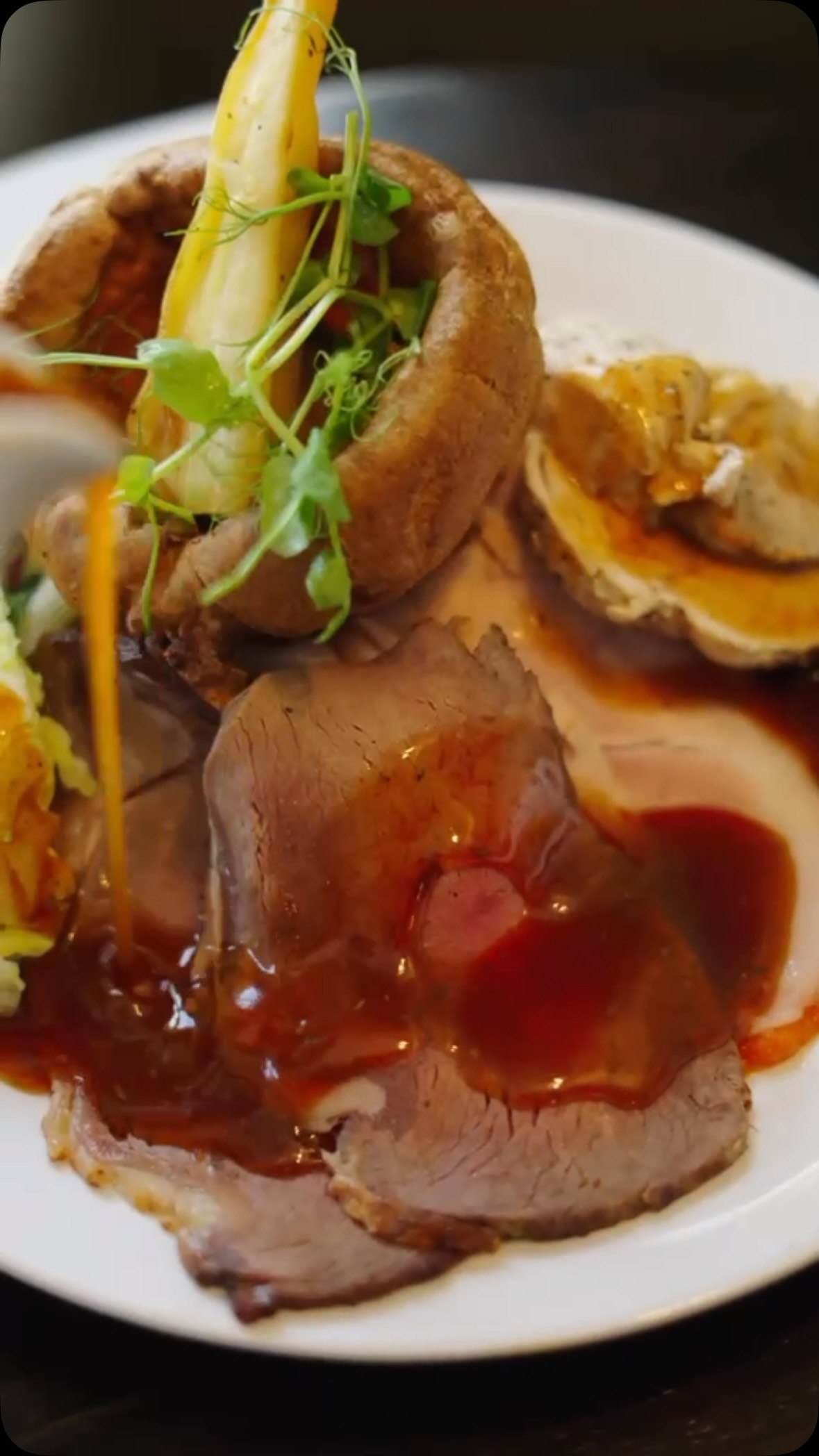 Sundays are made for roasts… and washing up is overrated! 😉
Leave the cooking to us and tuck into a proper Rose & Crown Sunday Roast with all the trimmings, giant Yorkshire puddings, crispy roast potatoes and plenty of gravy. 🤤
Round up the family and let us do the hard work while you enjoy your Sunday.
📍 Book your table now before they’re all gone!
https://web.dojo.app/create_booking/vendor/56Zde-9zdMk87e8zpQFmllJ3Ys3tPOtKa3FkzVjx31Q_restaurant
#RoseAndCrown #SundayRoast #RoastDinner #YorkshirePuddings #SundayFunday PubLunch FamilyFriendly DogFriendly EssexPubs GoodFood WeekendVibes BrentwoodFood SupportLocal 🍽️🍺