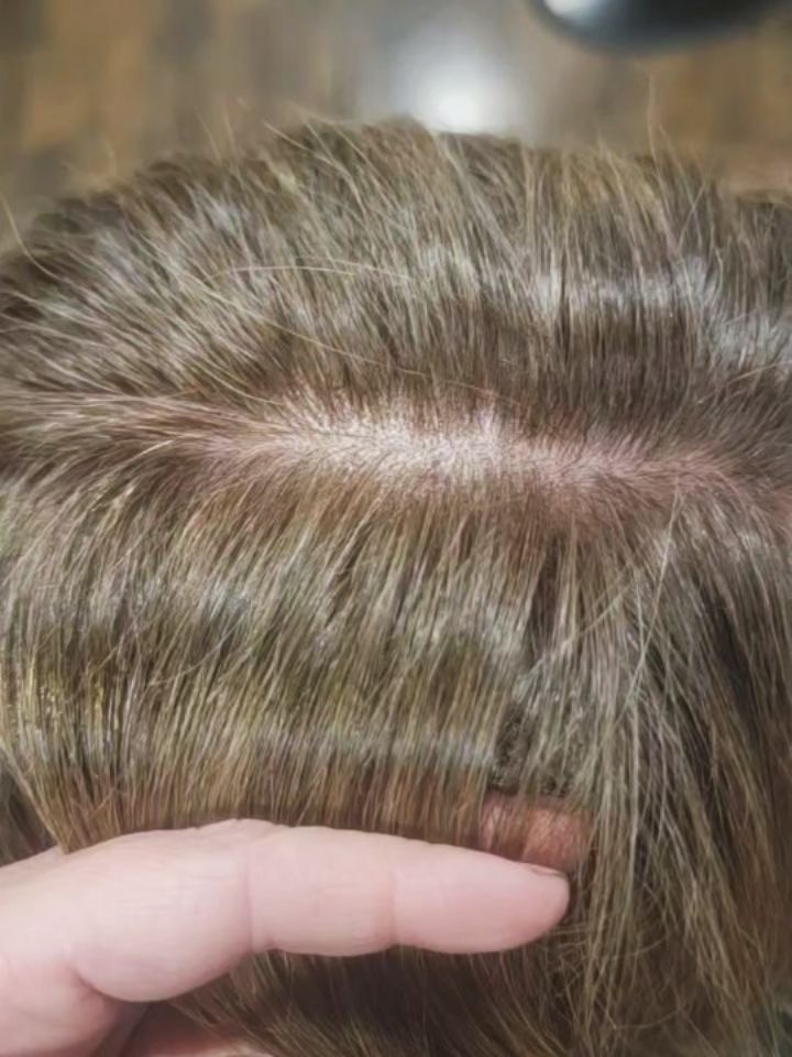 Beautiful Grey coverage that grows out softly without harsh lines or orange fading
At Vista Belle Salon ♡
Using @milkshakehairpro hair color that is healthy, safe and nourishing.