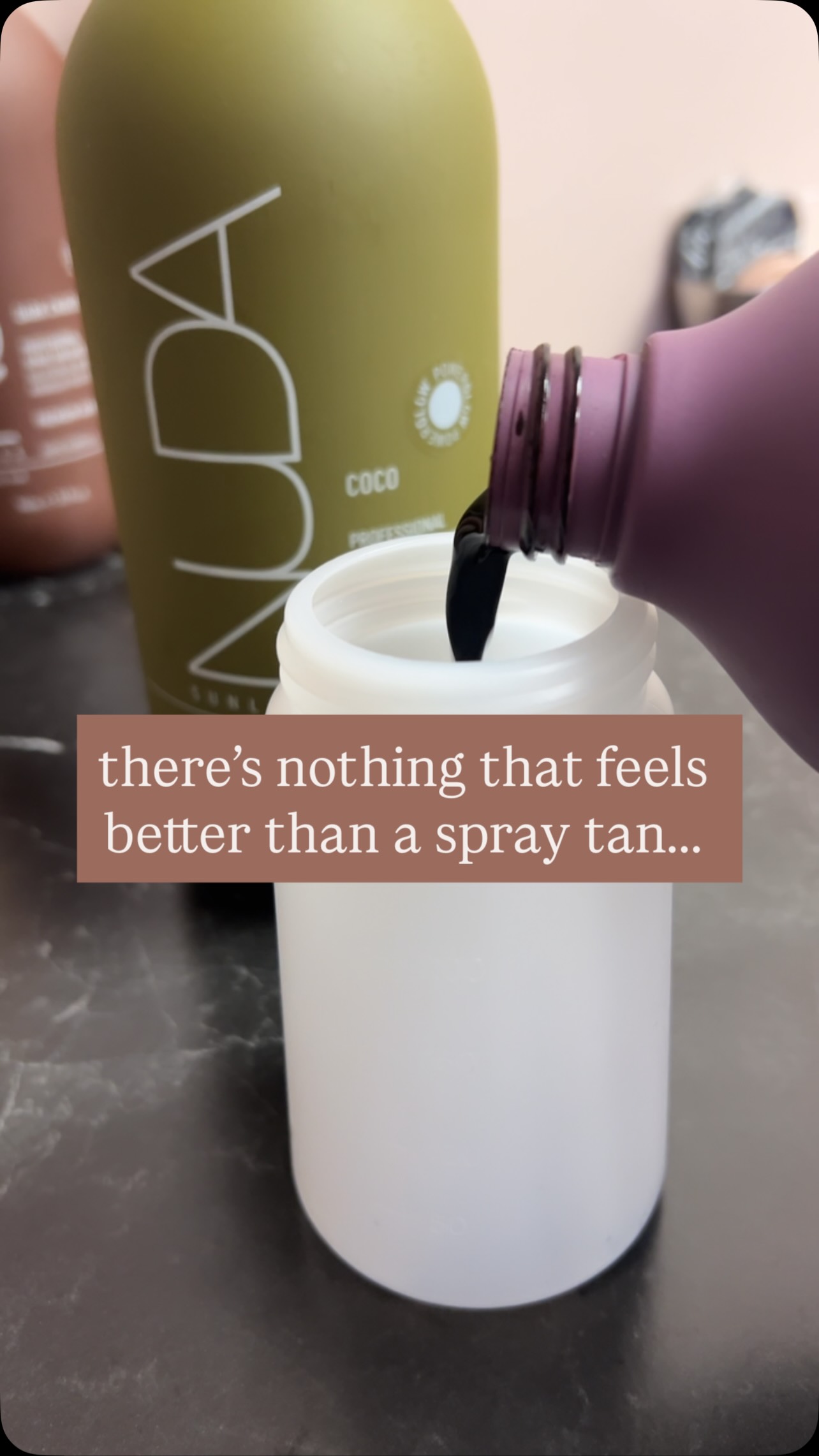 listen to @kyliejenner @passthatpuss
book the spray tan β€οΈβπ₯β€οΈβπ₯β€οΈβπ₯ link in bio
custom mix 50/50 milkshake & coco
@nudasunless
@nudaprofessional