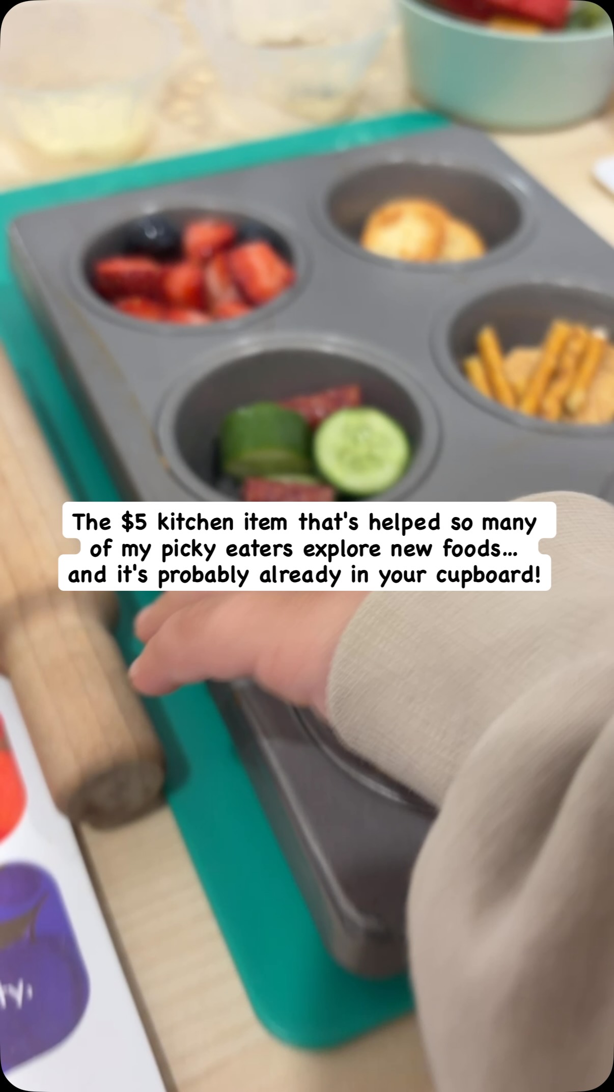 One of my favourite feeding therapy hacks? A muffin tray!
It might seem like a simple swap, but it can make a big difference for picky eaters.
Here’s why it works:
✅ Keeps foods separate for children who don’t like foods touching.
✅ Makes meals look less overwhelming.
✅ Encourages independence and choice.
✅ Turns mealtimes into something fun and engaging.
✅ Creates an easy way to include both safe foods and learning foods on the same tray.
My favourite formula is:
❤️ 2–3 Love Foods
😊 1–2 Like Foods
🌱 1 tiny Learning Food
Remember, your child doesn’t have to eat the learning food for it to be a success.
Looking at it, touching it, smelling it or talking about it are all valuable steps towards expanding their diet.
Save this idea for your next mealtime and give it a try!
Need more practical, evidence-based strategies to help your picky eater? My 6-Week Unfussy Eater Program teaches you exactly how to build confidence around food—without pressure or mealtime battles. Comment UNFUSSY to learn more!
#pickyeating #kidsnutrition #fussyeater #parentingtips #familynutrition