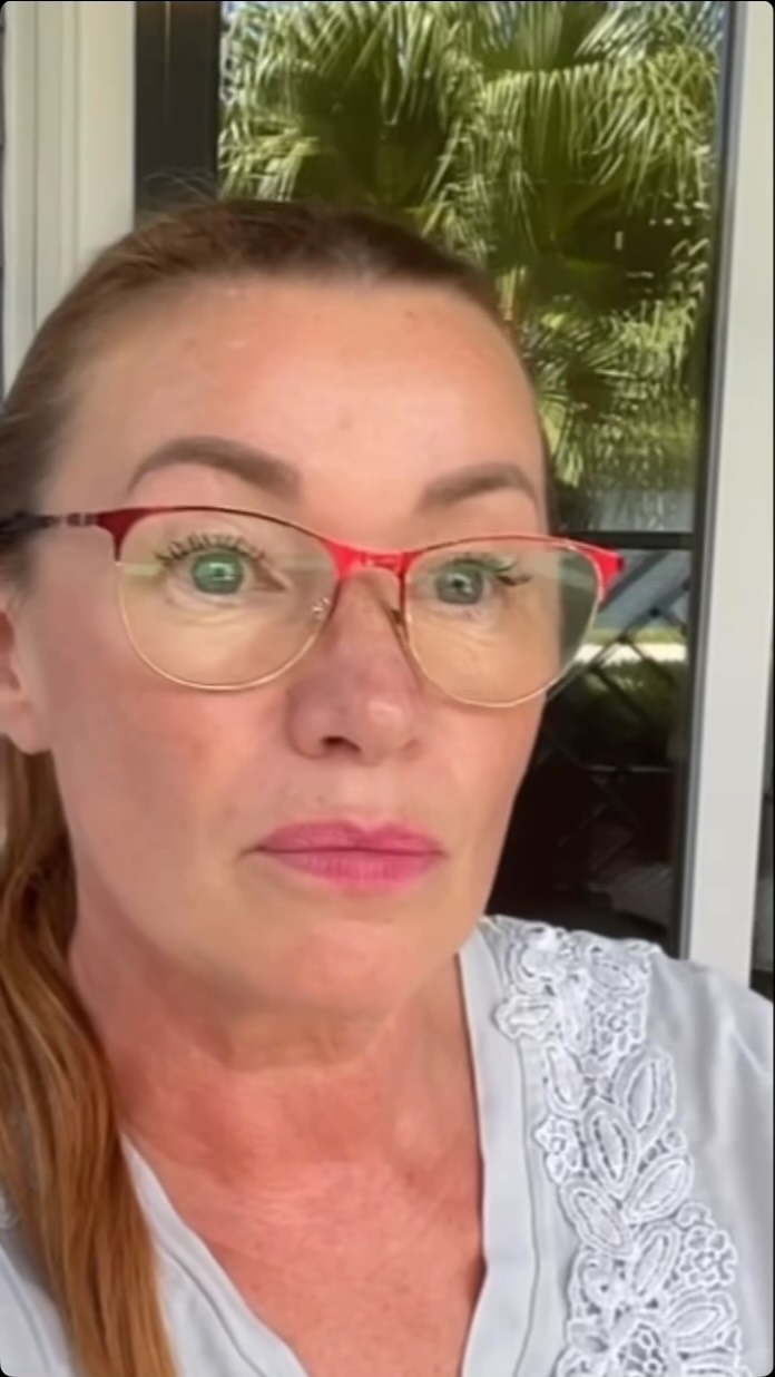 A non-surgical option worth considering for a more lifted, youthful
appearance.
#capricebeautybar #sarasotaflorida #hifu #skin #skinrejuvination
Capricebeautybar.com