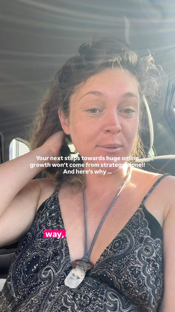 The next course, the latest strategy, the ‘secret to Instagram growth’…
It’s all useless if you’re not doing the deep embodiment work,
The energetic ALCHEMY that allows you to believe in yourself and your power enough to share your unique message with the people who need it, and make a huge impact online 🎯
THIS is why I’m so passionate about the unique form of business mentorship that I offer - combining Reiki healing and 1:1 support WITH messaging strategy,
To help you become the woman who can share your unique medicine with the people who need it, grow your business your way, and get abundantly paid for your gifts 🙌
I’ll be opening one 4 week 1:1 spot at the start of October after having my baby girl 👶