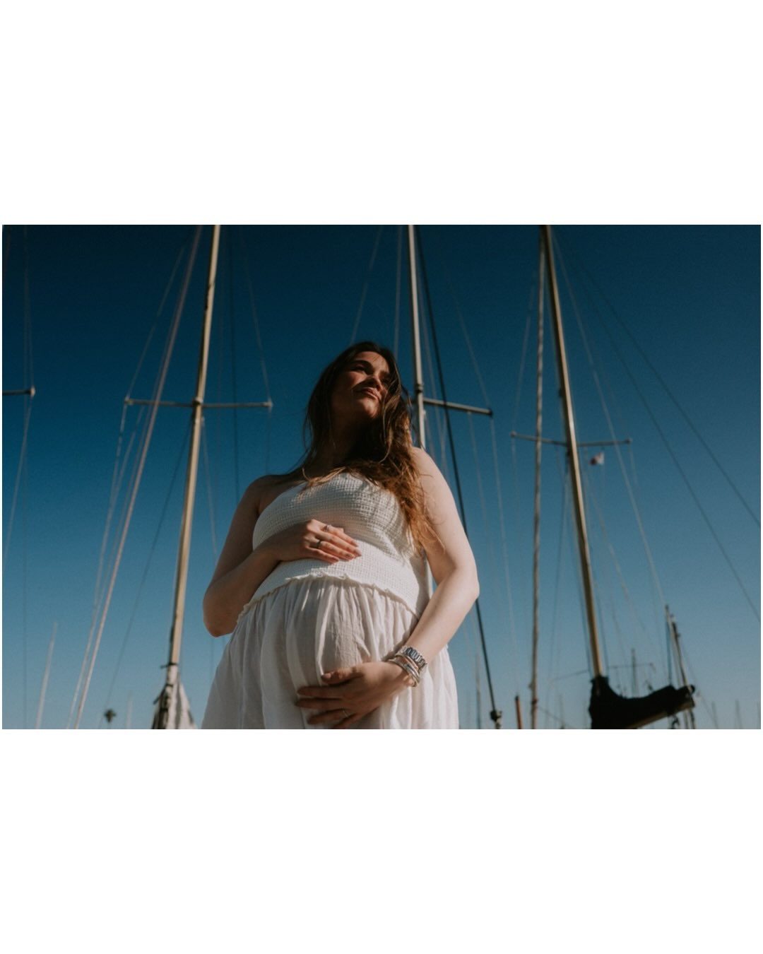 Anchored in Love
#maternityphotographer