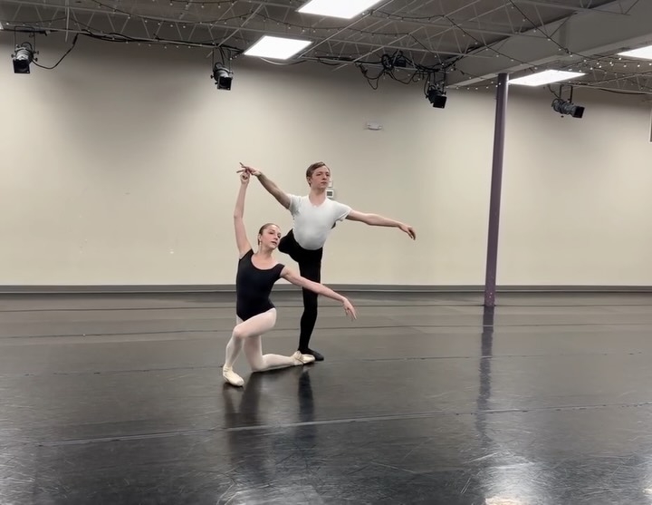 Curious about what goes on in our studios at LBA? Lucky for you… it’s OPEN HOUSE week!!!
Come explore the facility, meet our faculty, take a trial class, and learn about our top-notch training program👏
Have questions? Check out our website at www.littletonballetacademy.org or stop by the studio today!
⭐️ @_lydia.woodward_ & @joseph.wallen4
#openhouseweek #littletonballetacademy #lbadancers #ballettraining #classicalballettraining